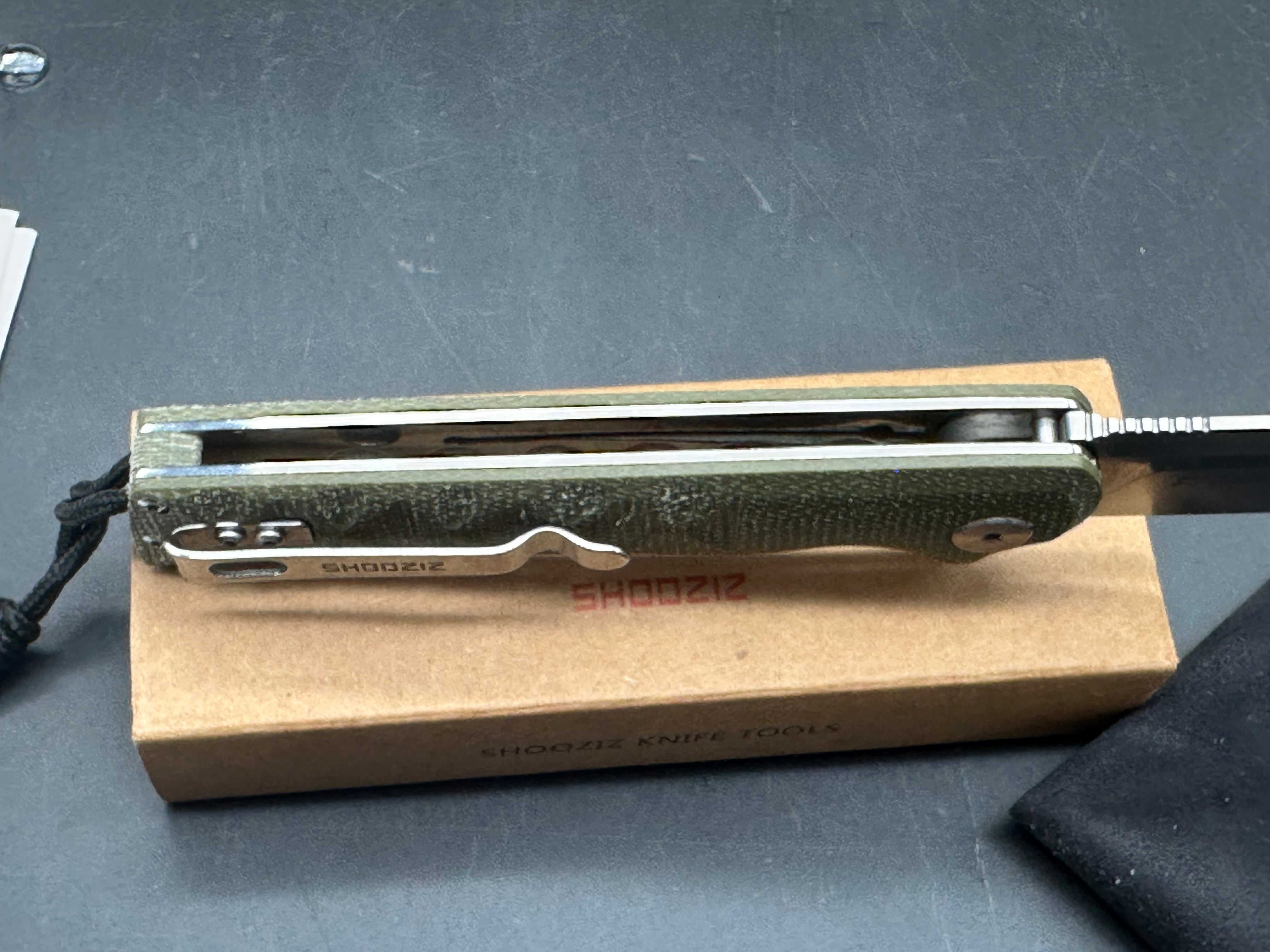 Shooziz XUN 113 folding knife 14C28N blade