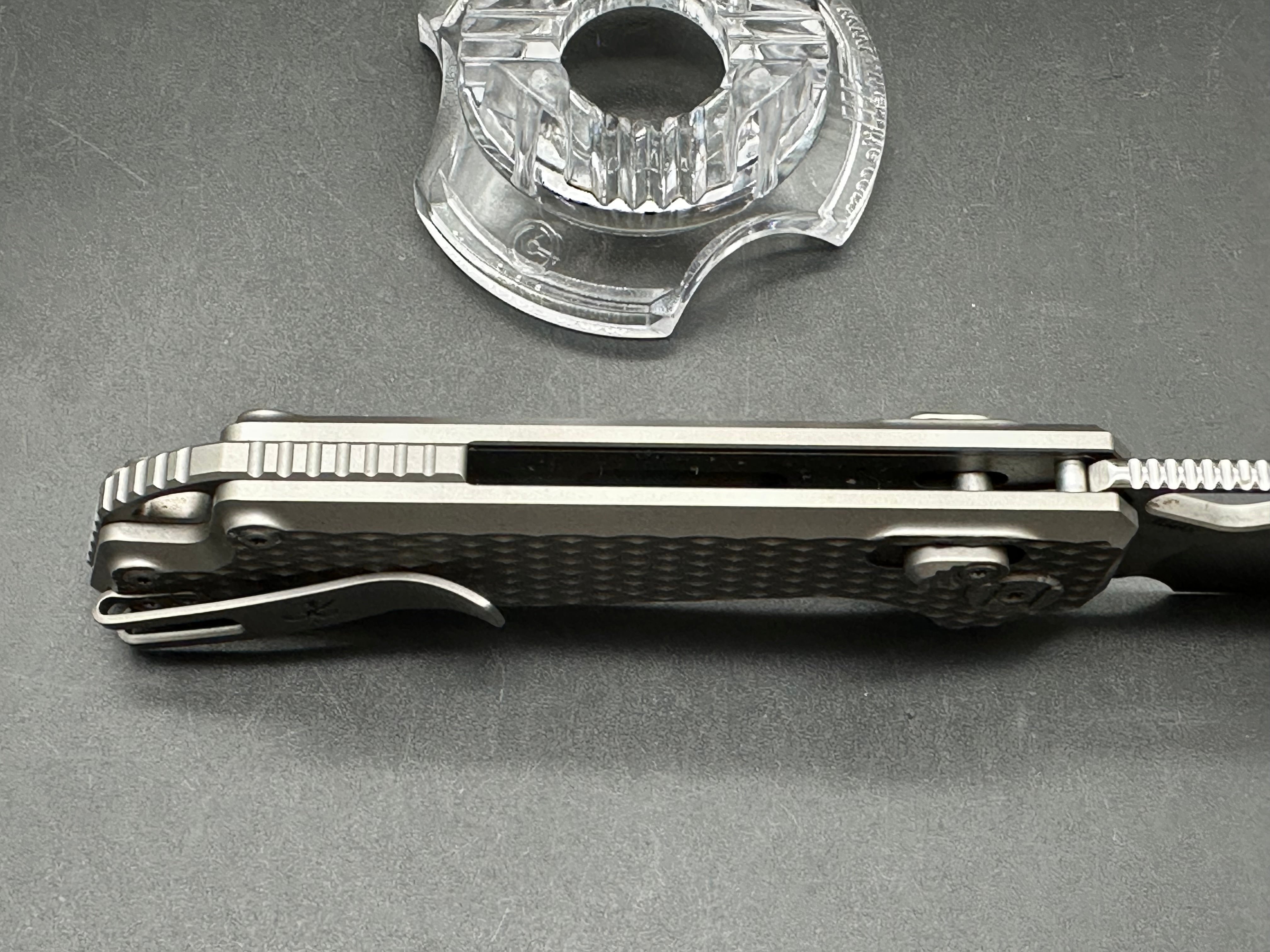 Kunwu Pulsar titanium handle w/Exmax blade