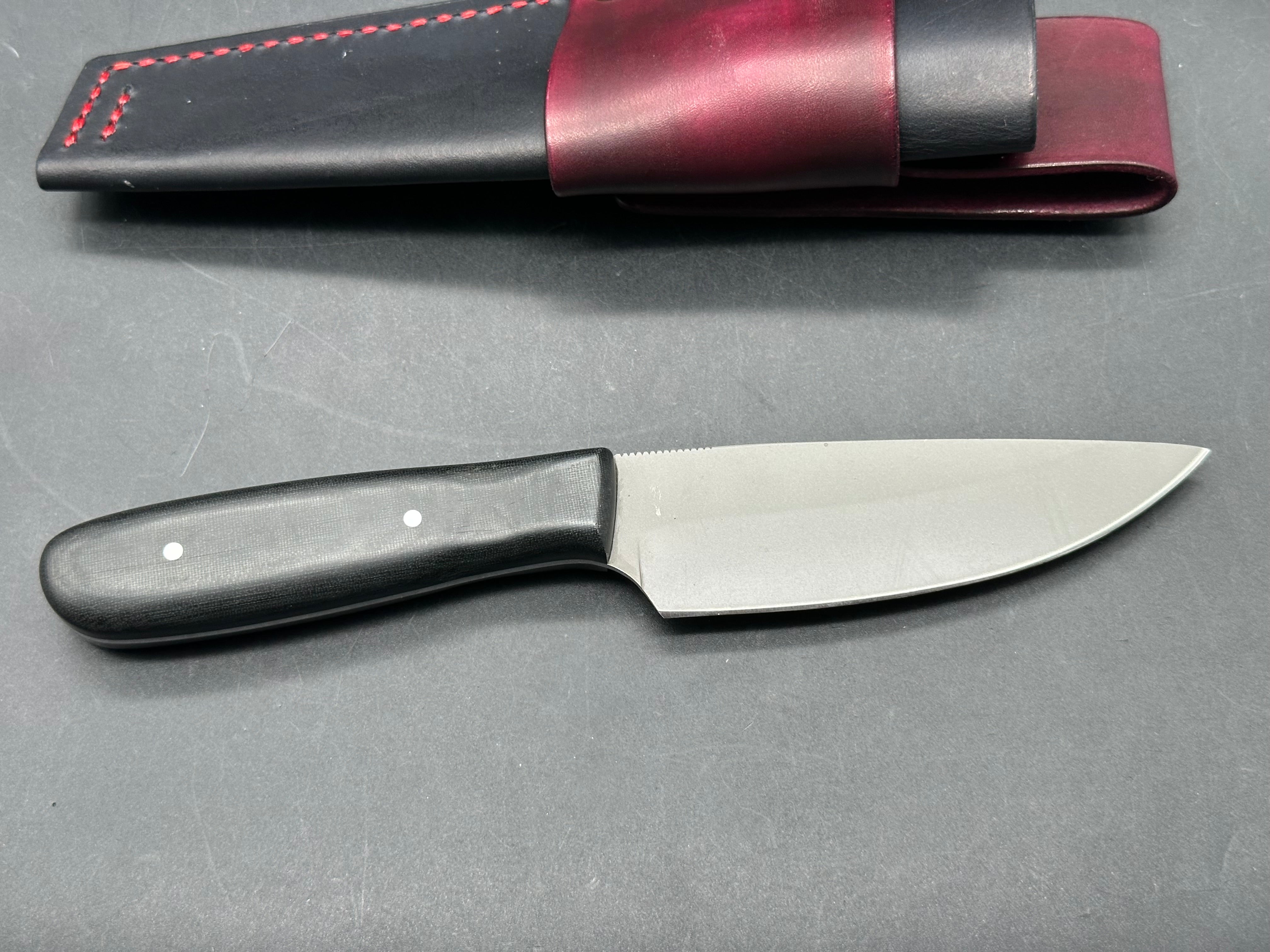 Hand made fixed blade knife and custom sheath