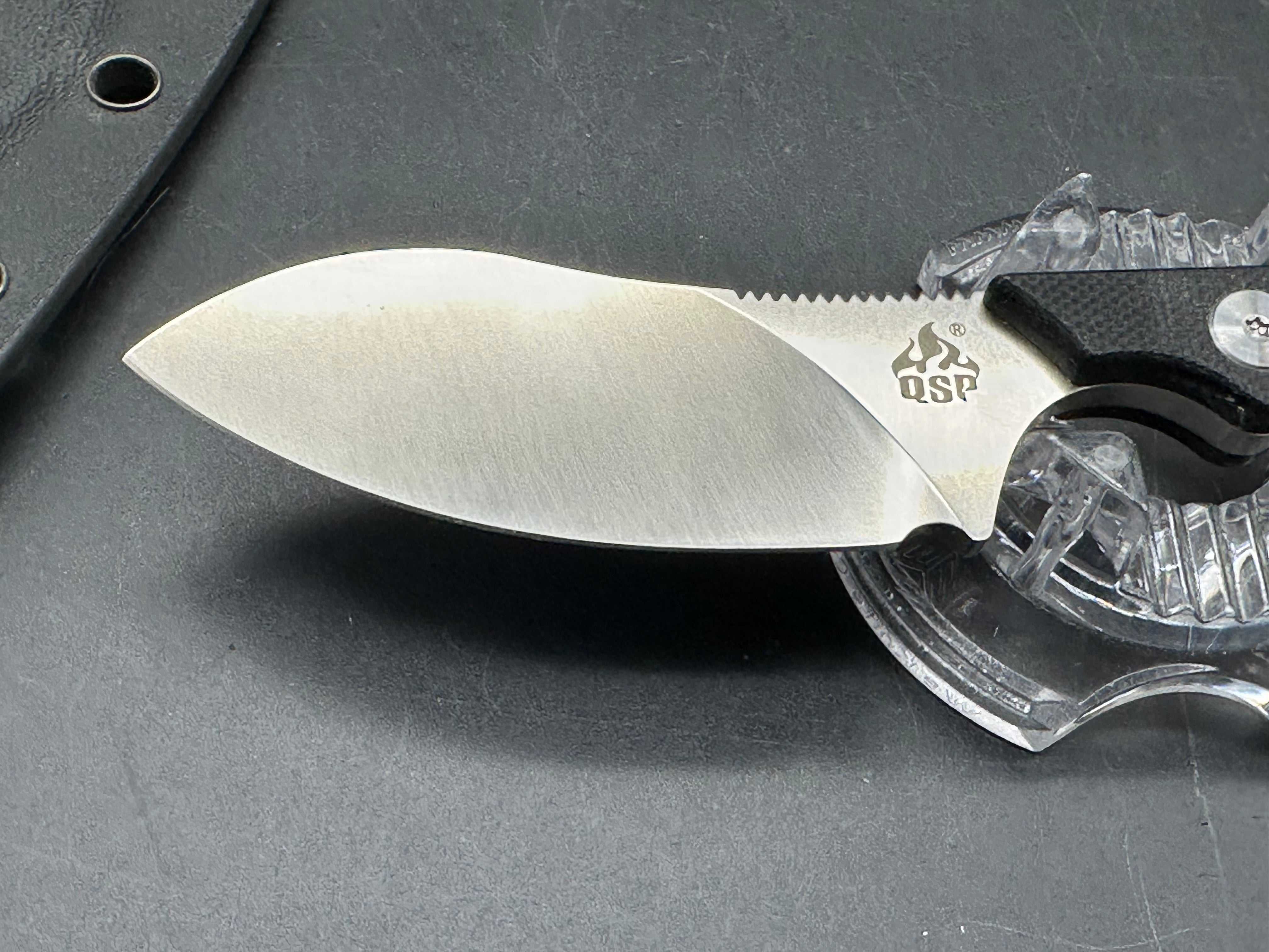 QSP Neckmuk Fixed Blade Neck Knife Black G-10 (2.8" Satin)