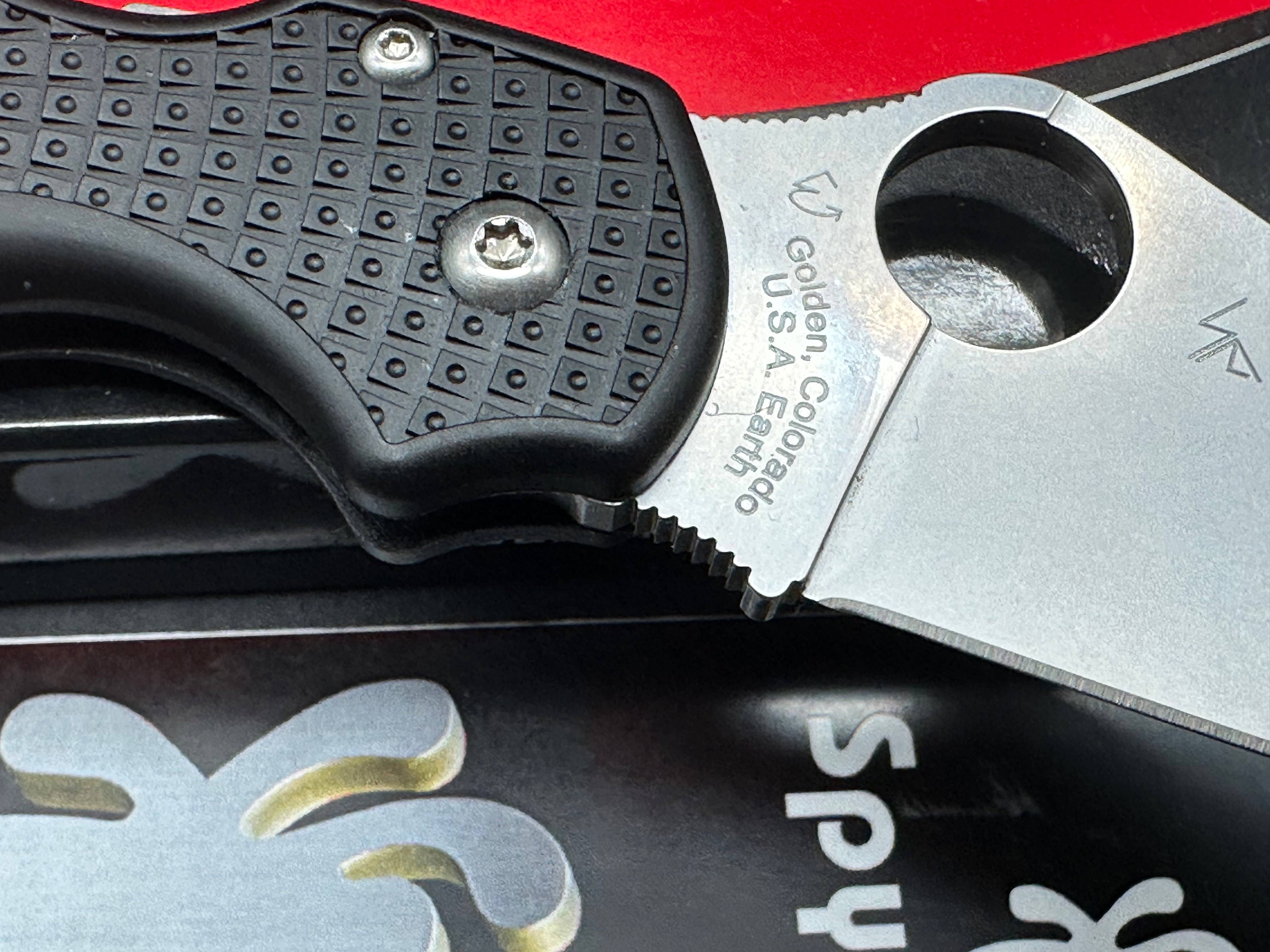 Spyderco Para 3 Lightweight, 2.93" CTS BD1N Black FRN Scales plus Lynch NW Titanium Pocket Clip Installed