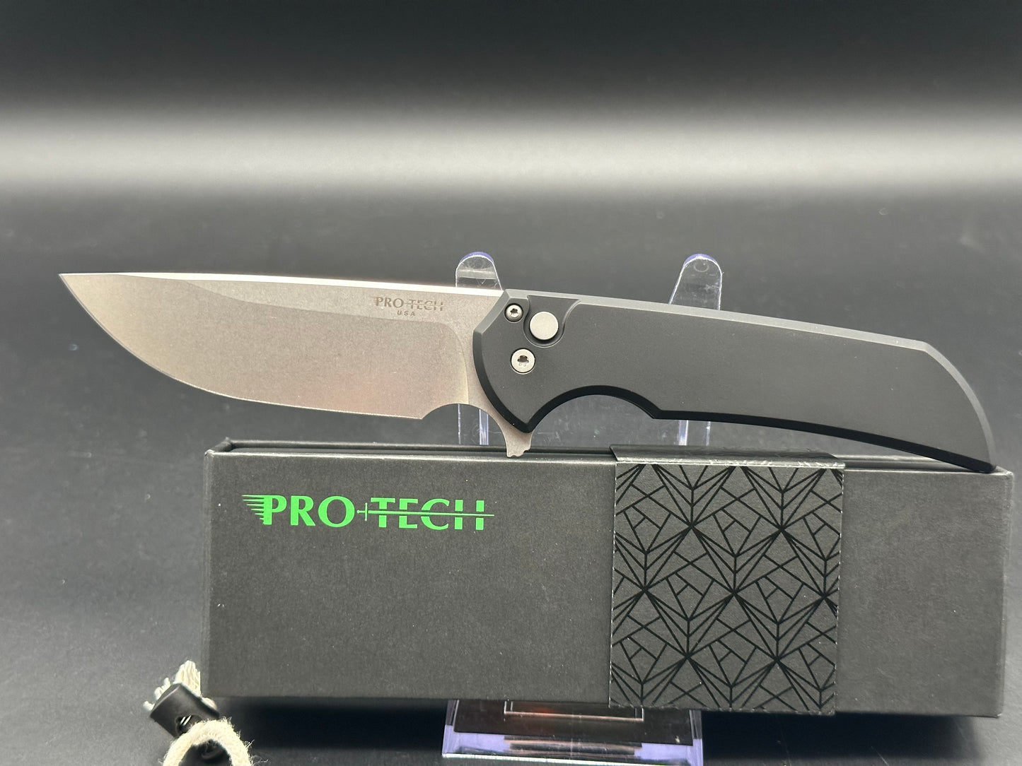 ProTech Mordax Button Lock Knife Black Aluminum Magnacut