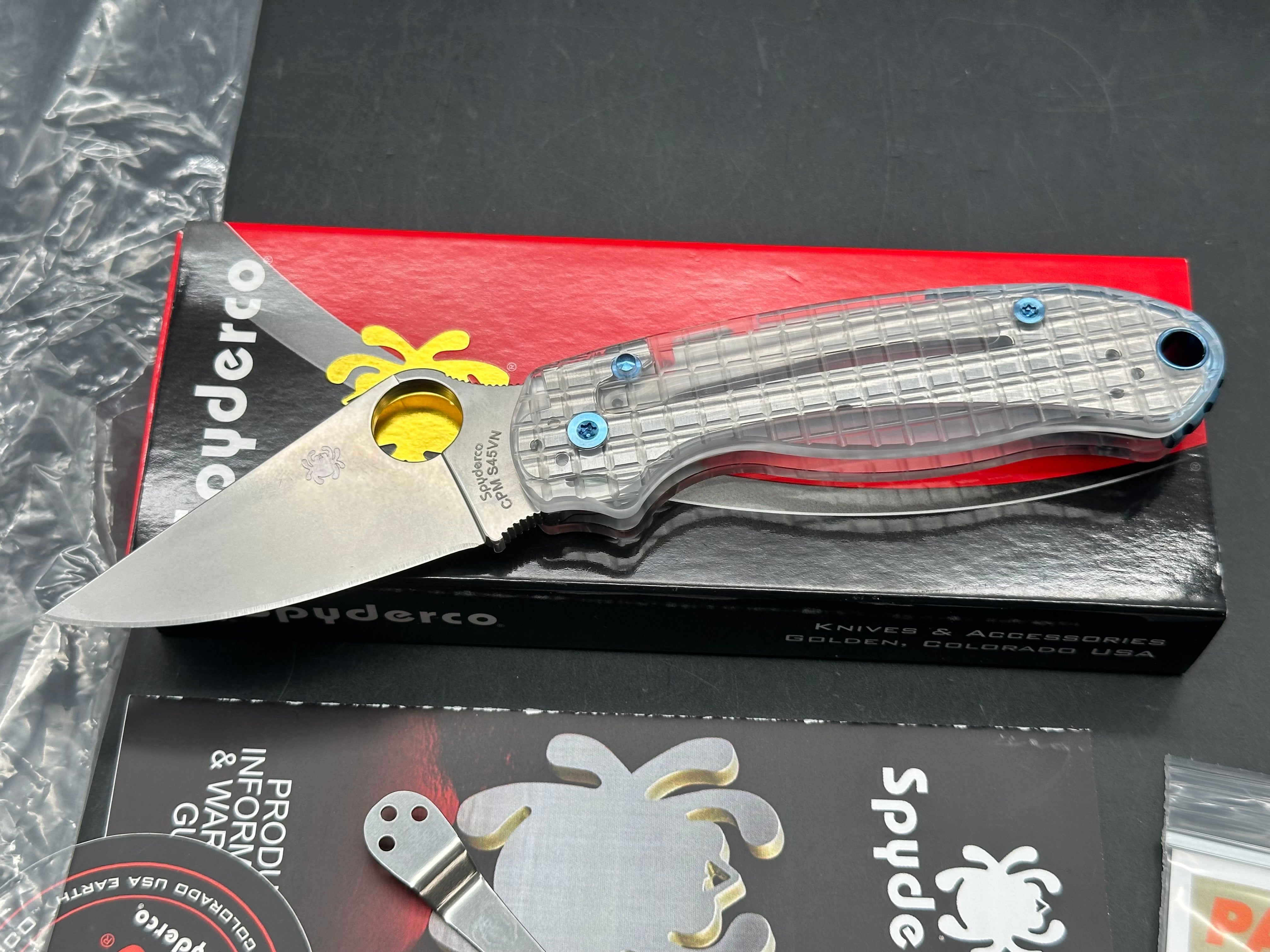 Spyderco Para 3, 2.93" CPM S45VN Stonewash Pacific Sons Acrylic Clear Scales and Blue Anodized Hardware and Ripp's Garage Tech (RGT) Titanium Blue Pocket Clip