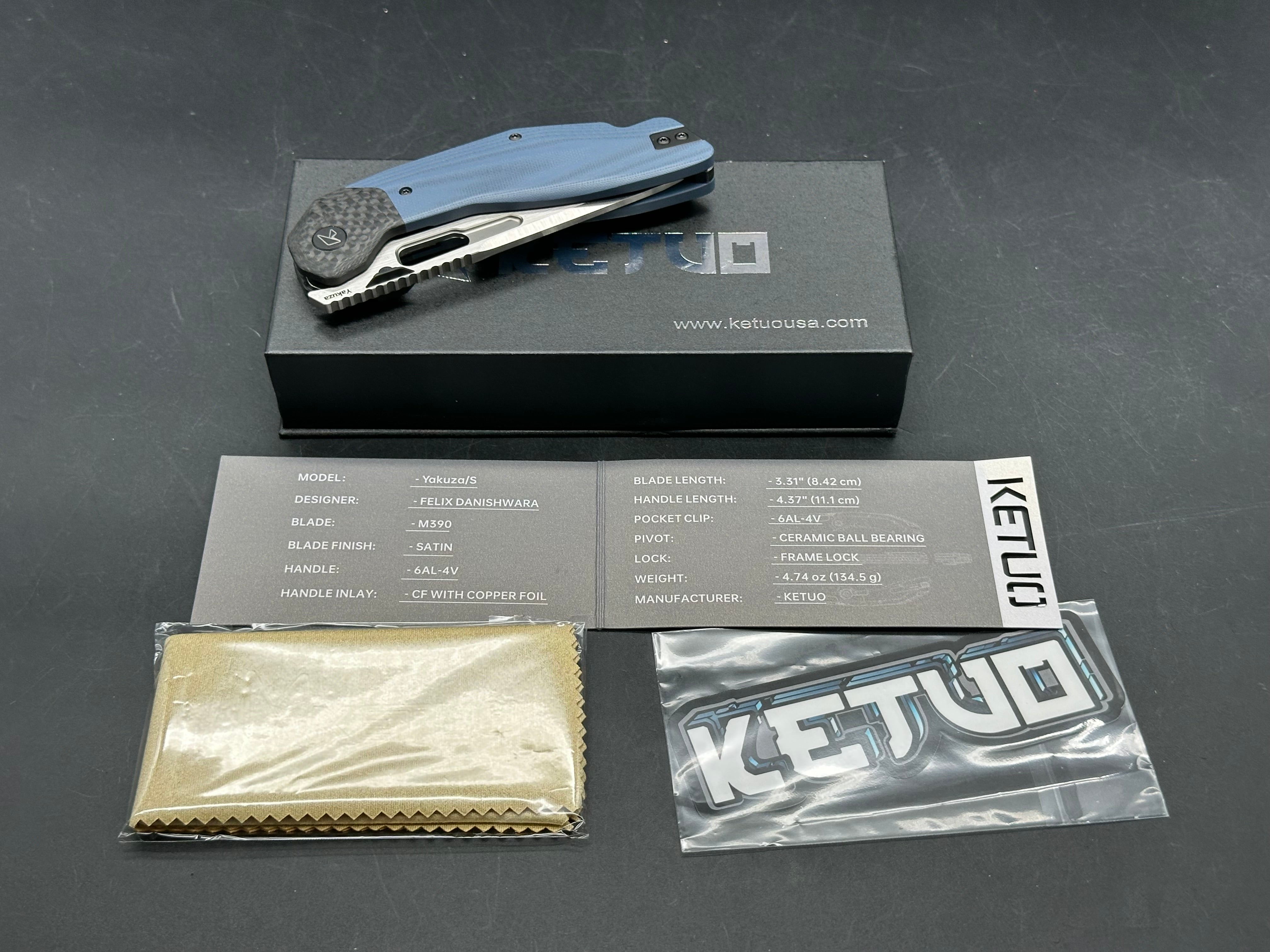 Ketuo Knife - Yakuza G10/Blue G10 Scales w/Steel Liners & Carbon Fiber Bolster/Tanto/Hand Rubbed 14C28N