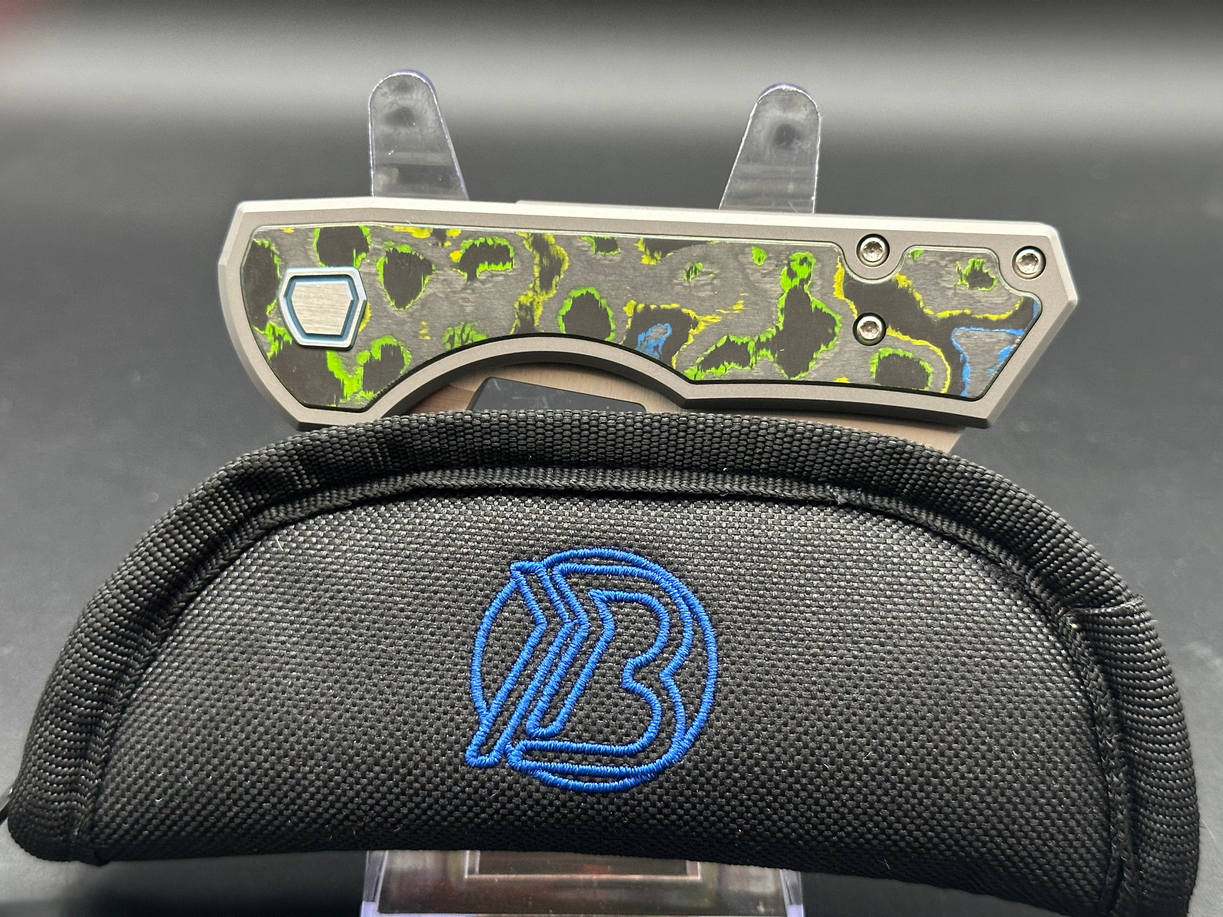 Brian Brown Yeager-M V3 Non-Flipper Titanium w/Gecko CamoCarbon Inlays Satin Blade AE Exclusive