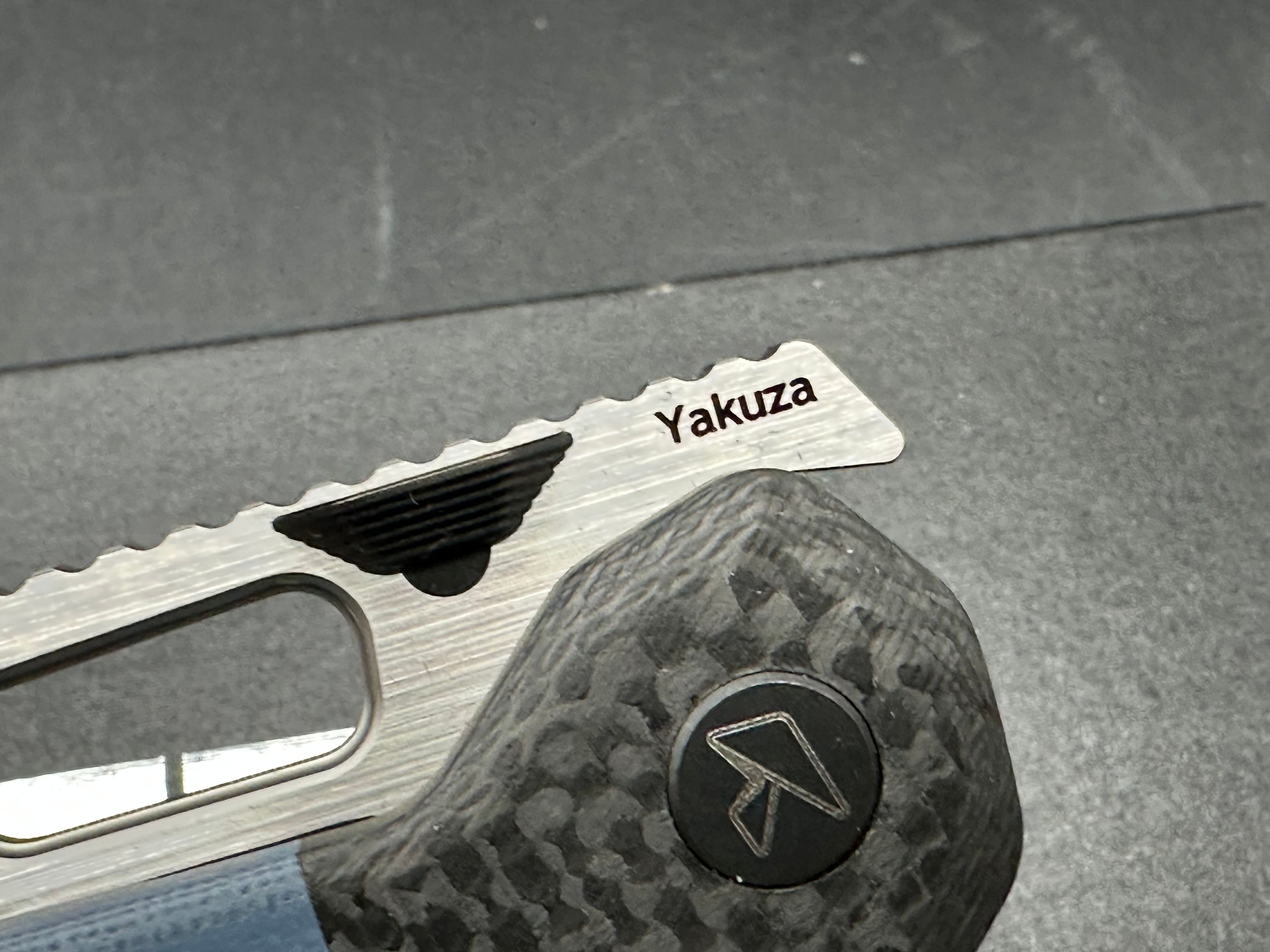 Ketuo Knife - Yakuza G10/Blue G10 Scales w/Steel Liners & Carbon Fiber Bolster/Tanto/Hand Rubbed 14C28N