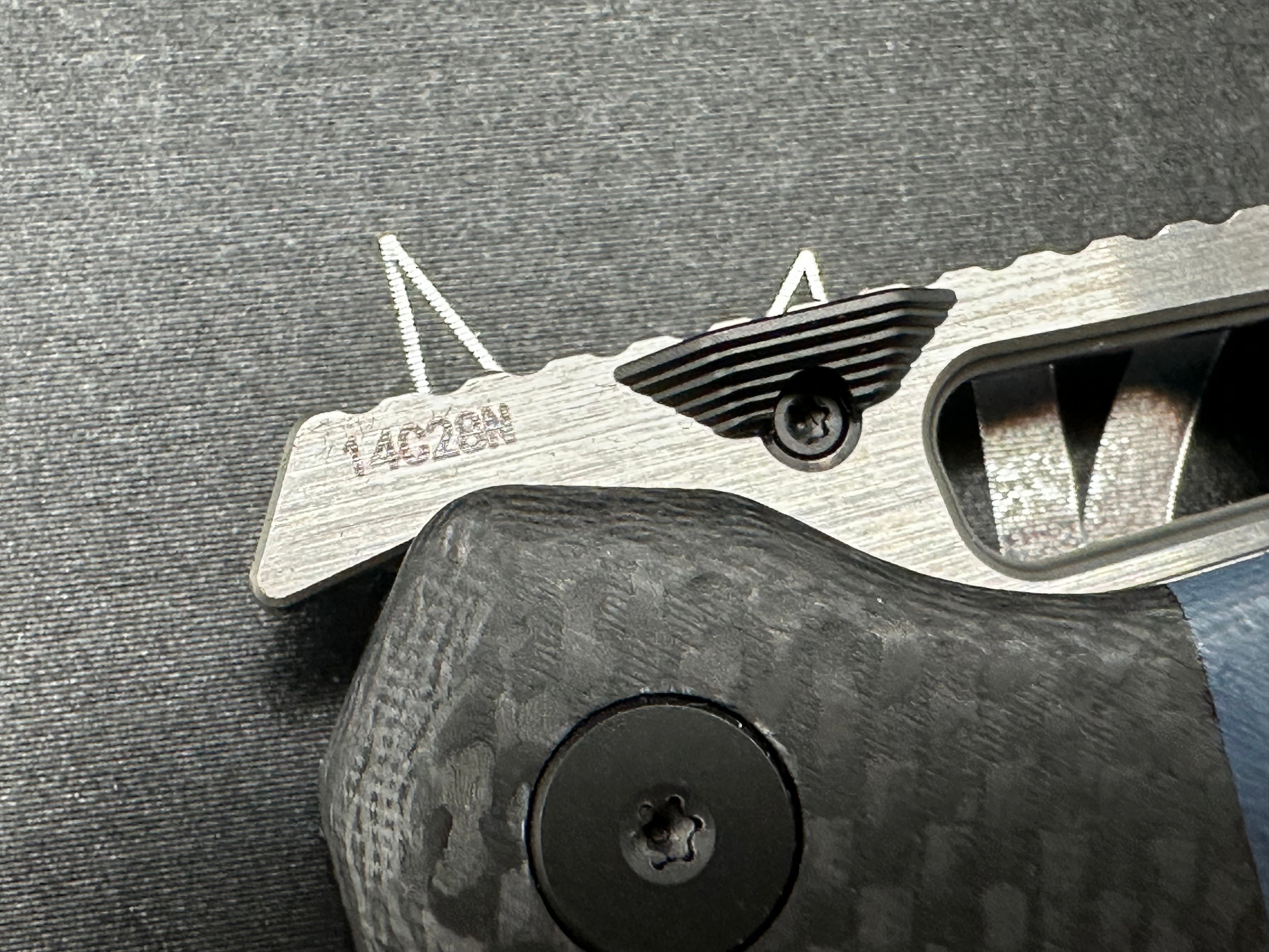 Ketuo Knife - Yakuza G10/Blue G10 Scales w/Steel Liners & Carbon Fiber Bolster/Tanto/Hand Rubbed 14C28N