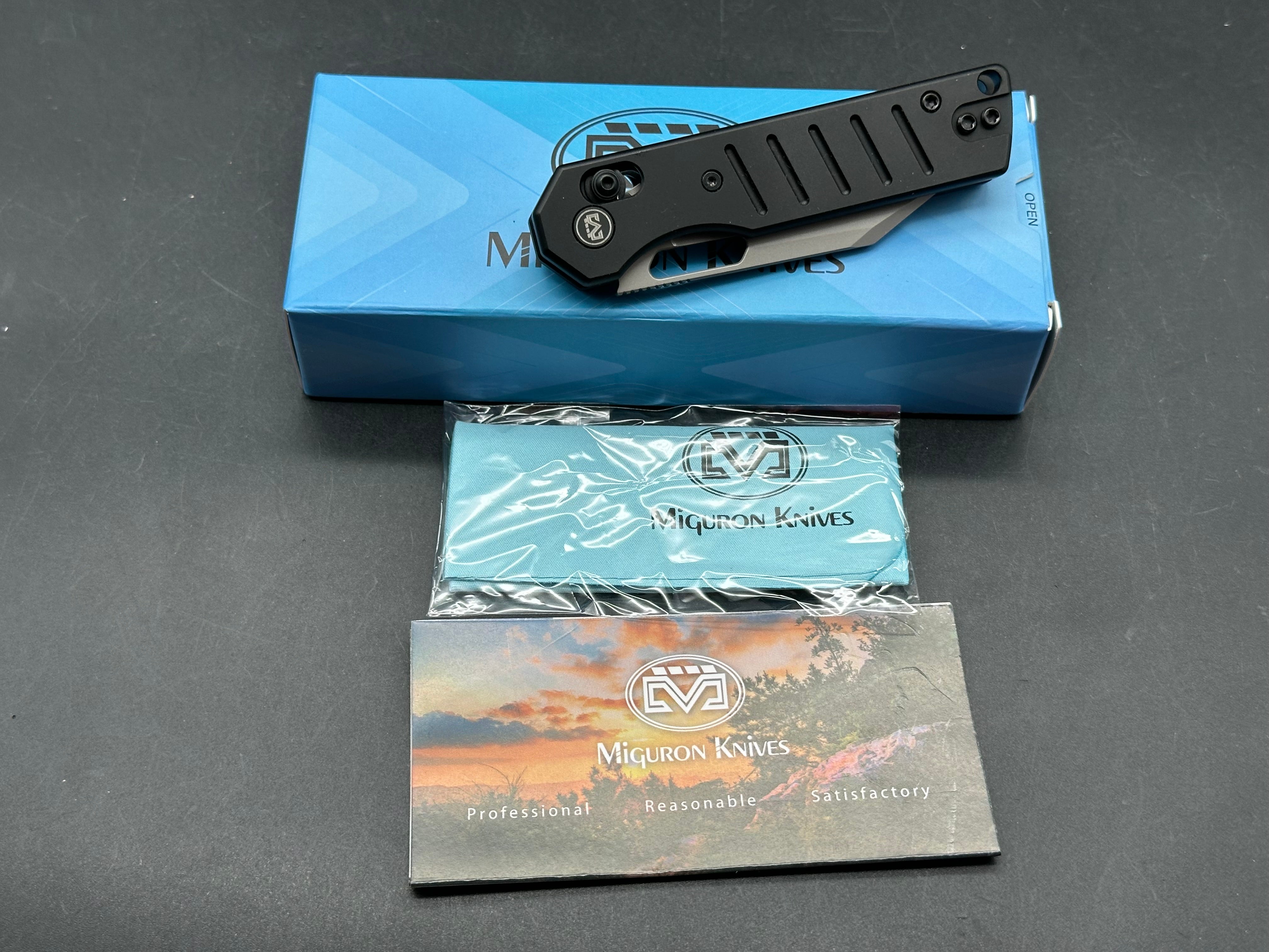 Miguron Gatov, 2.81" D2 Black PVD Blade with Black PVD Aluminum Scales