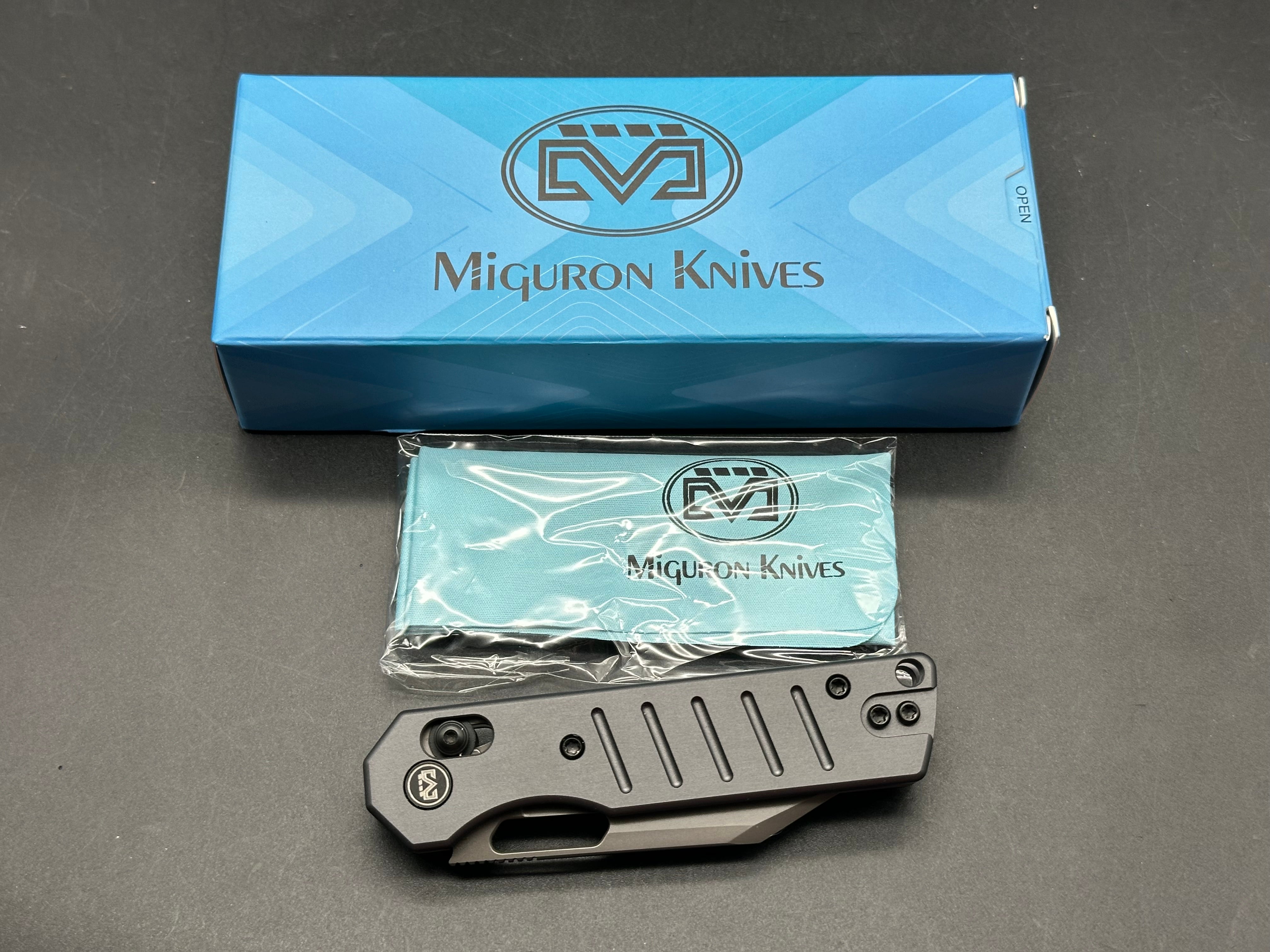 Miguron Gatov, 2.81" D2 Dark Gray PVD Blade with Dark Gray PVD Aluminum Scales