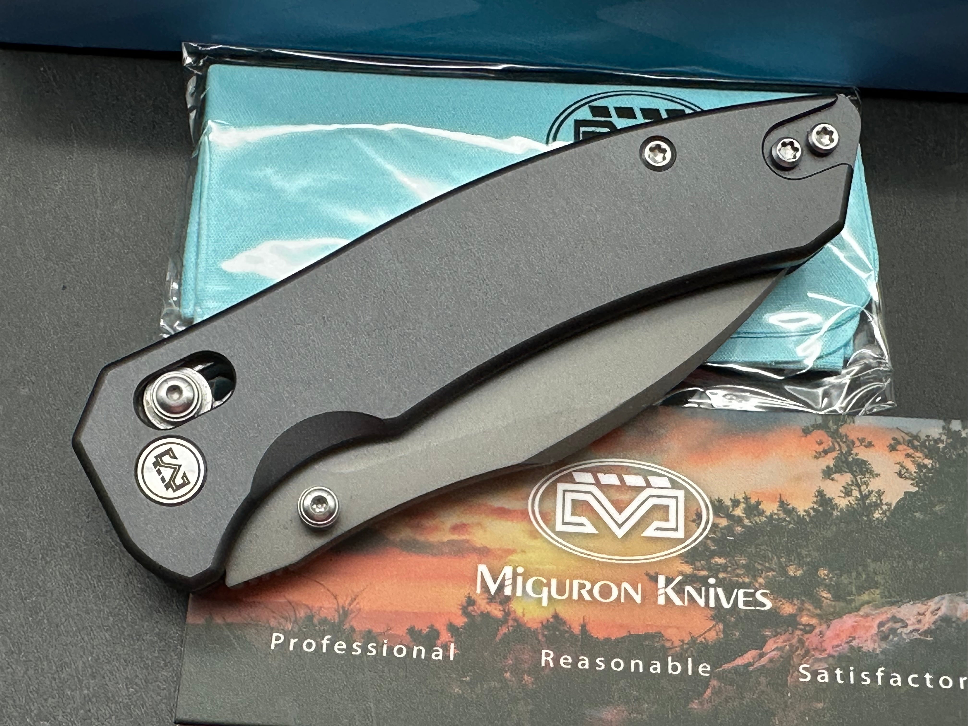 Miguron Norsa, 2.99" D2 Dark Gray PVD Blade with Dark Gray PVD Aluminum Scales