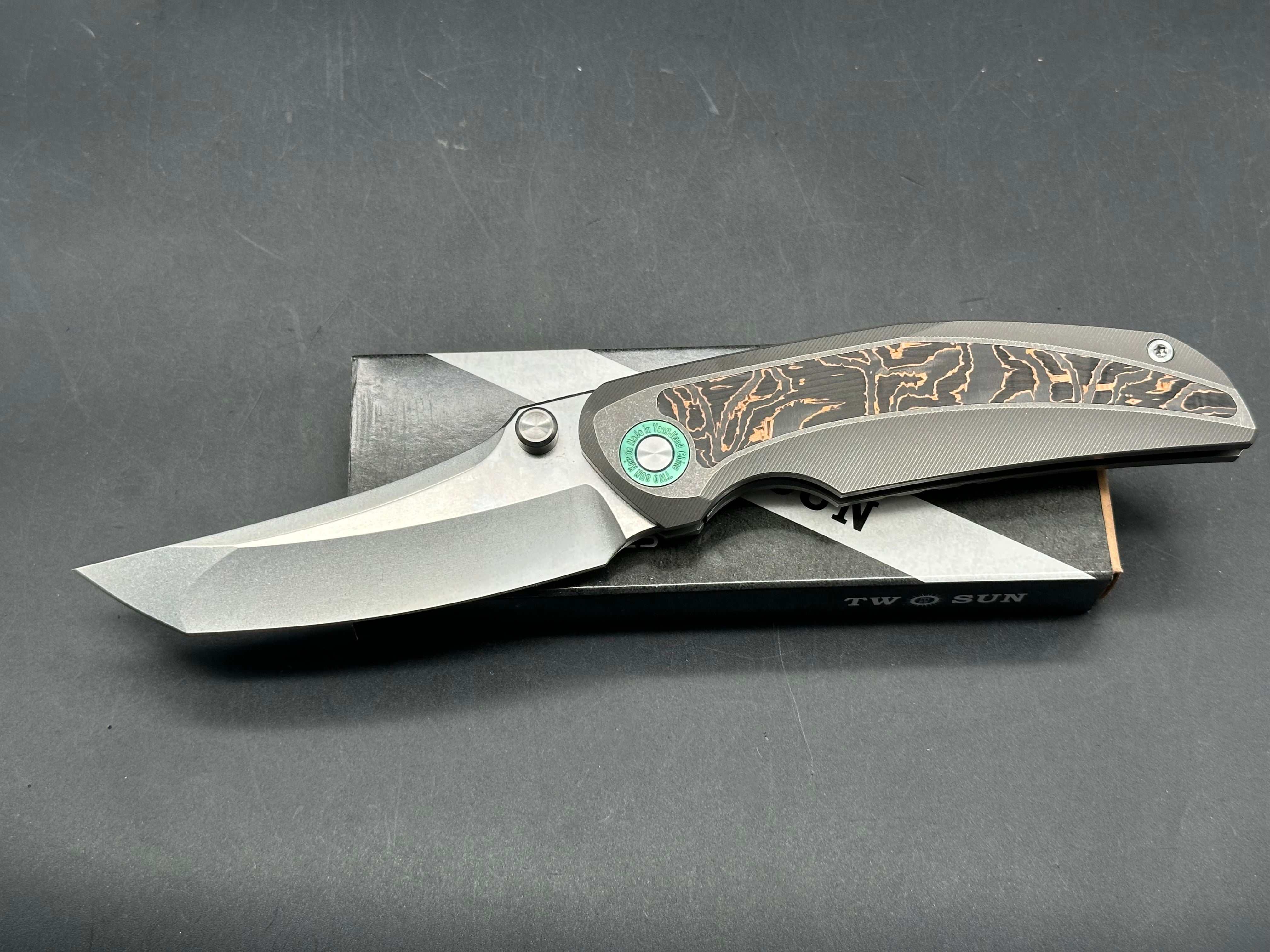 TwoSun TS499: Grey with carbon fiber, 8.5" overall length YJ01-V1 blade