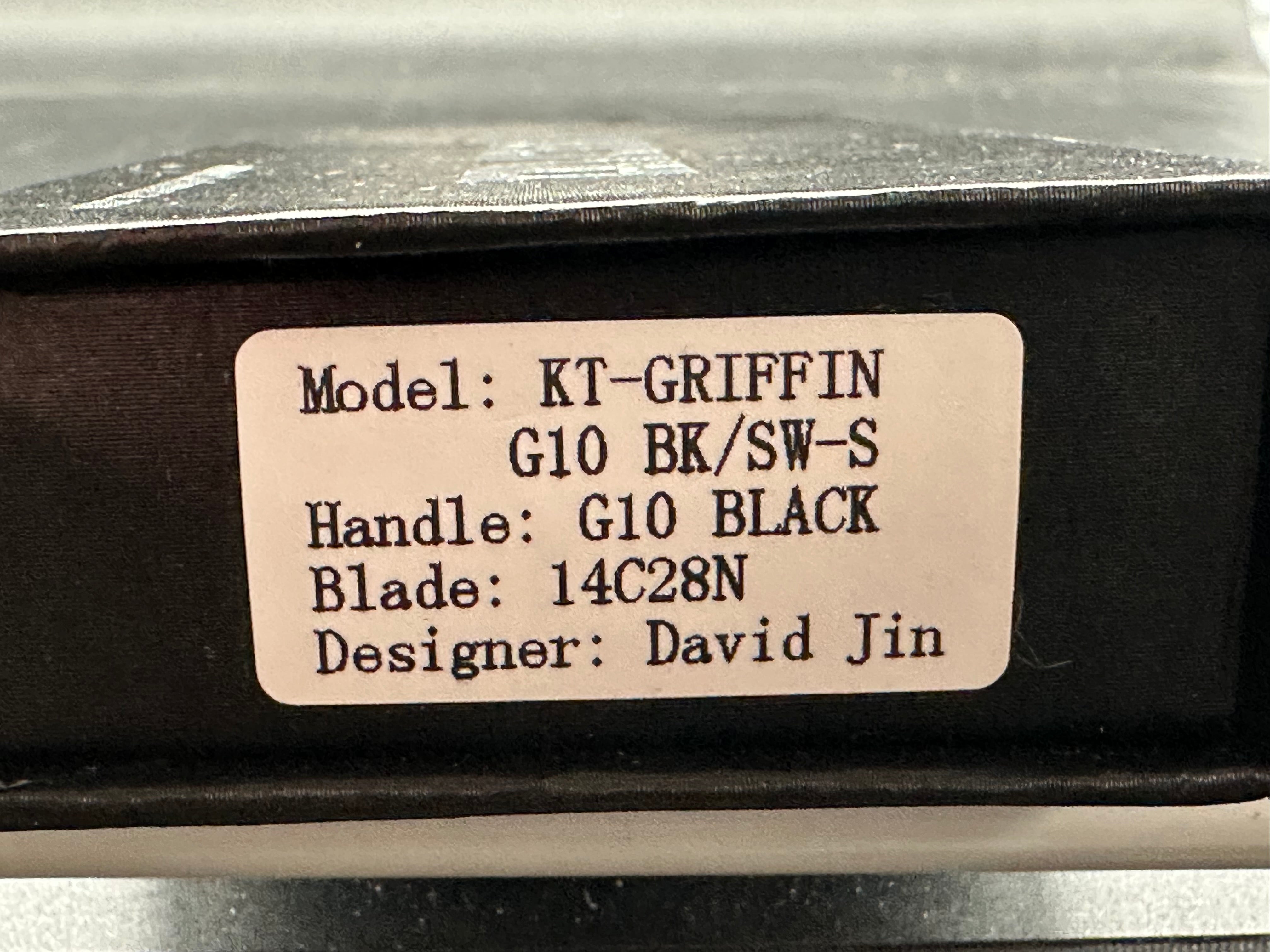 Ketuo Knife - Griffin G10/Black G-10 Scales + Shred Carbon Fiber Inlays w/Black Backspacer & Liners/Harpoon/Blackwash 14C28N