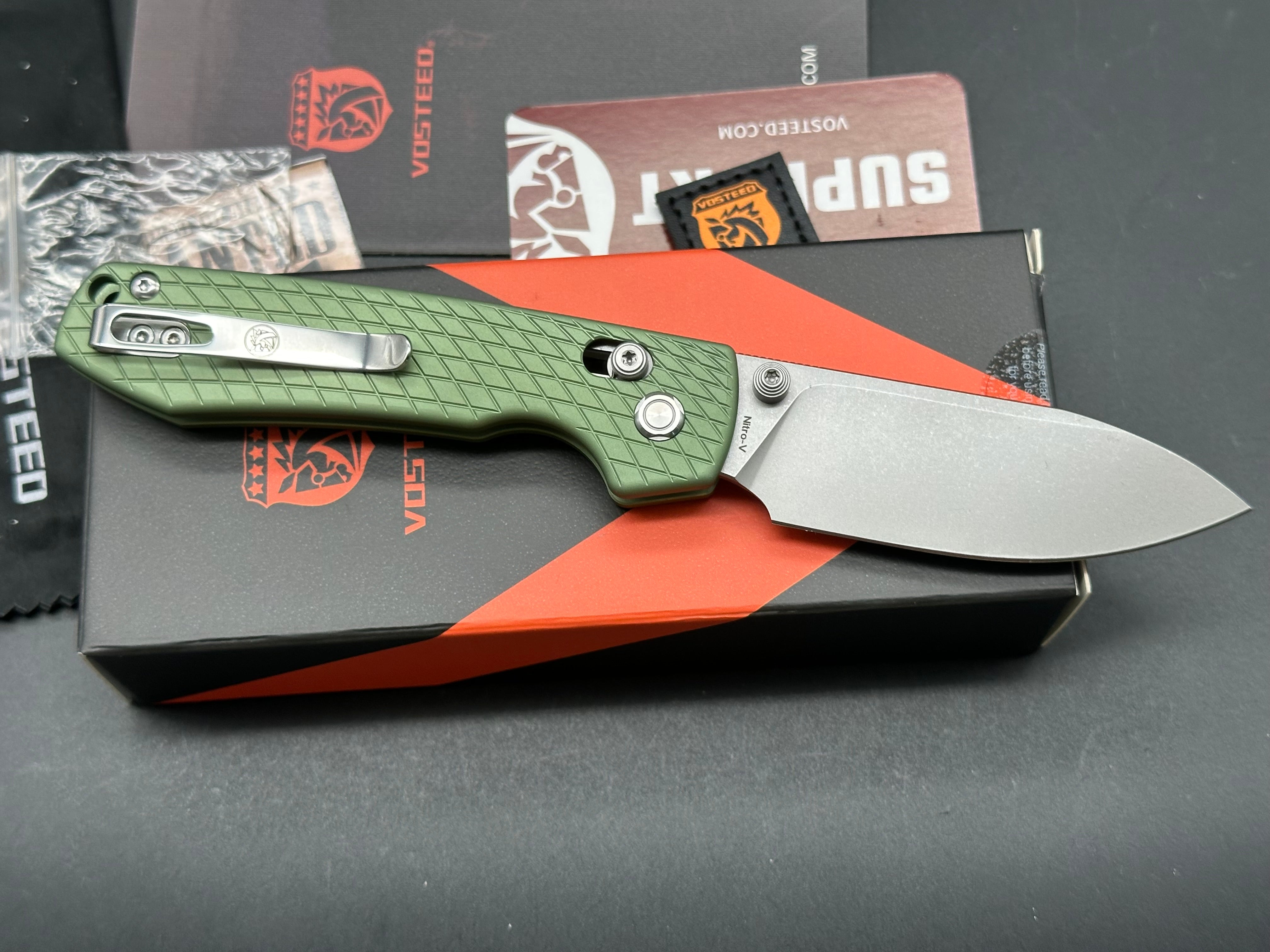 Vosteed Raccoon Cross Bar, 3.25" Nitro-V Stonewash Drop Point Blade with Green Aluminum Handle