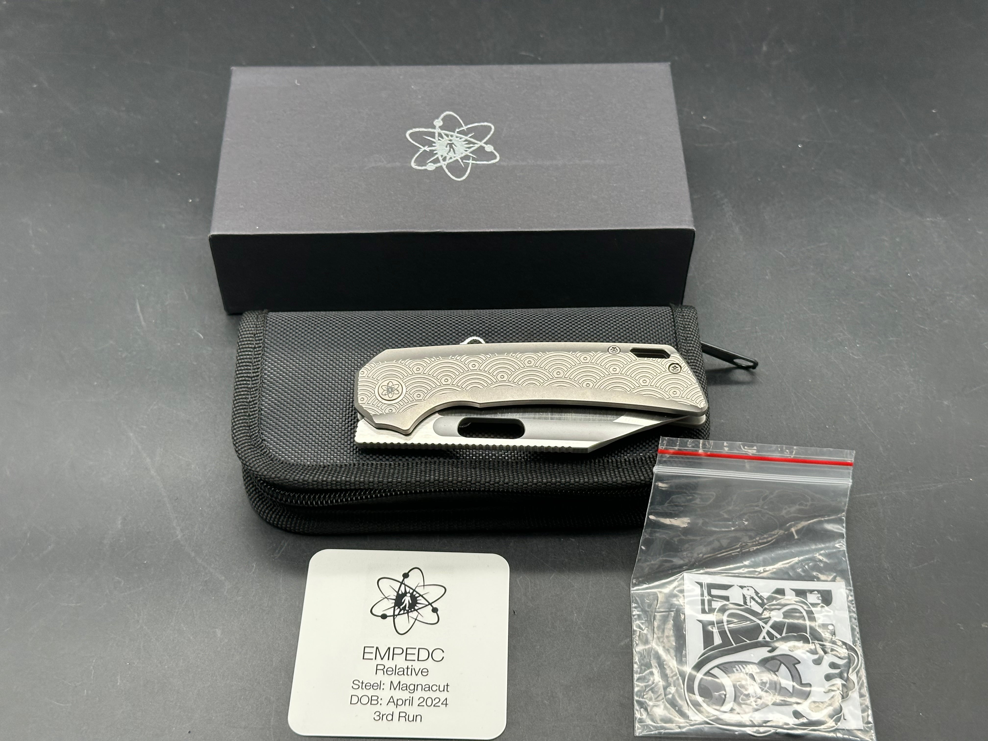 EMP EDC Relative #026 (Urban EDC Exclusive), Belt Satin Magnacut Blade, Blasted Ti Handles with Seigaiha Milling Pattern