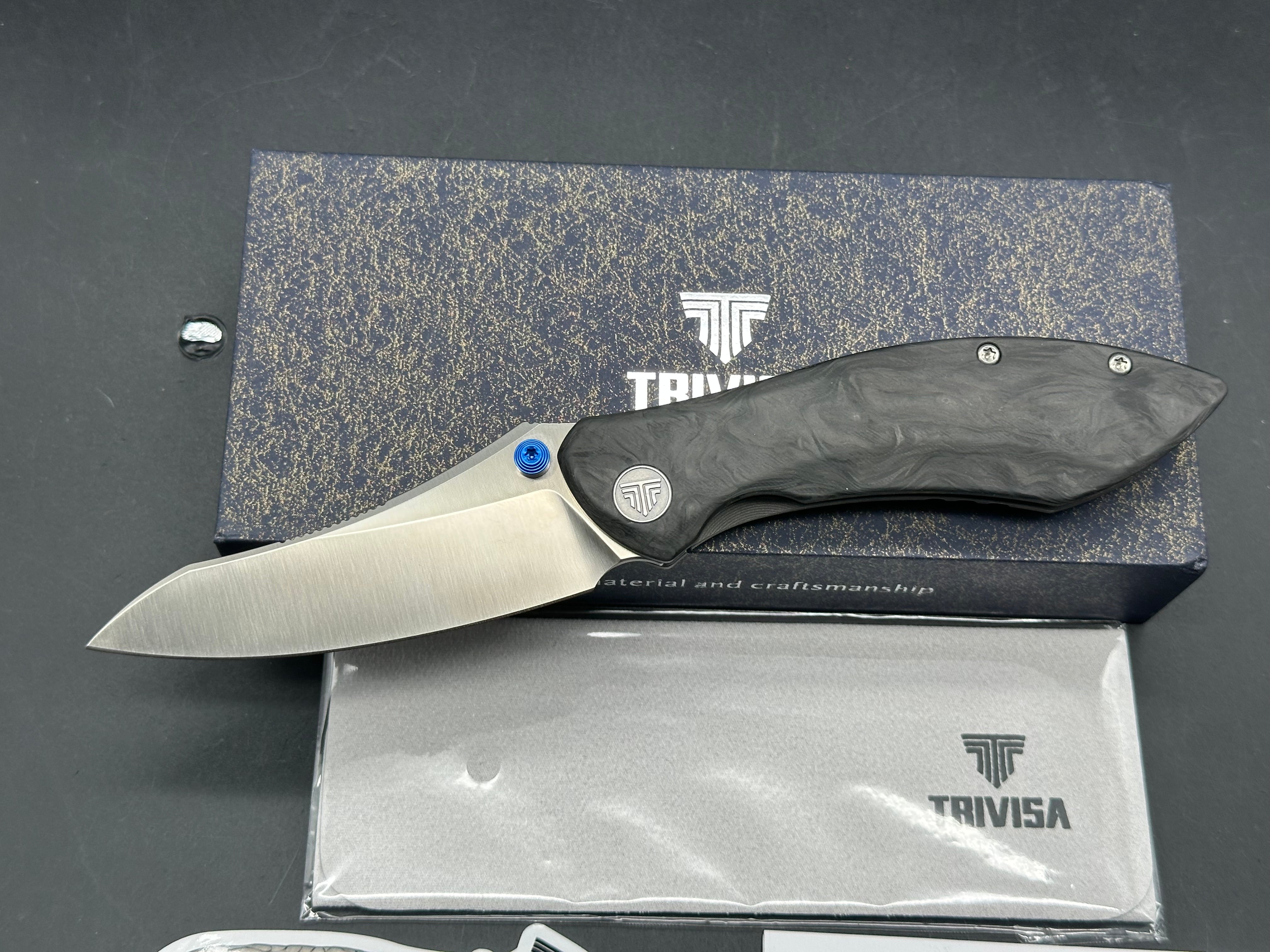 Trivisa Rhino -W frame lock titanium with carbon fiber M390 steel