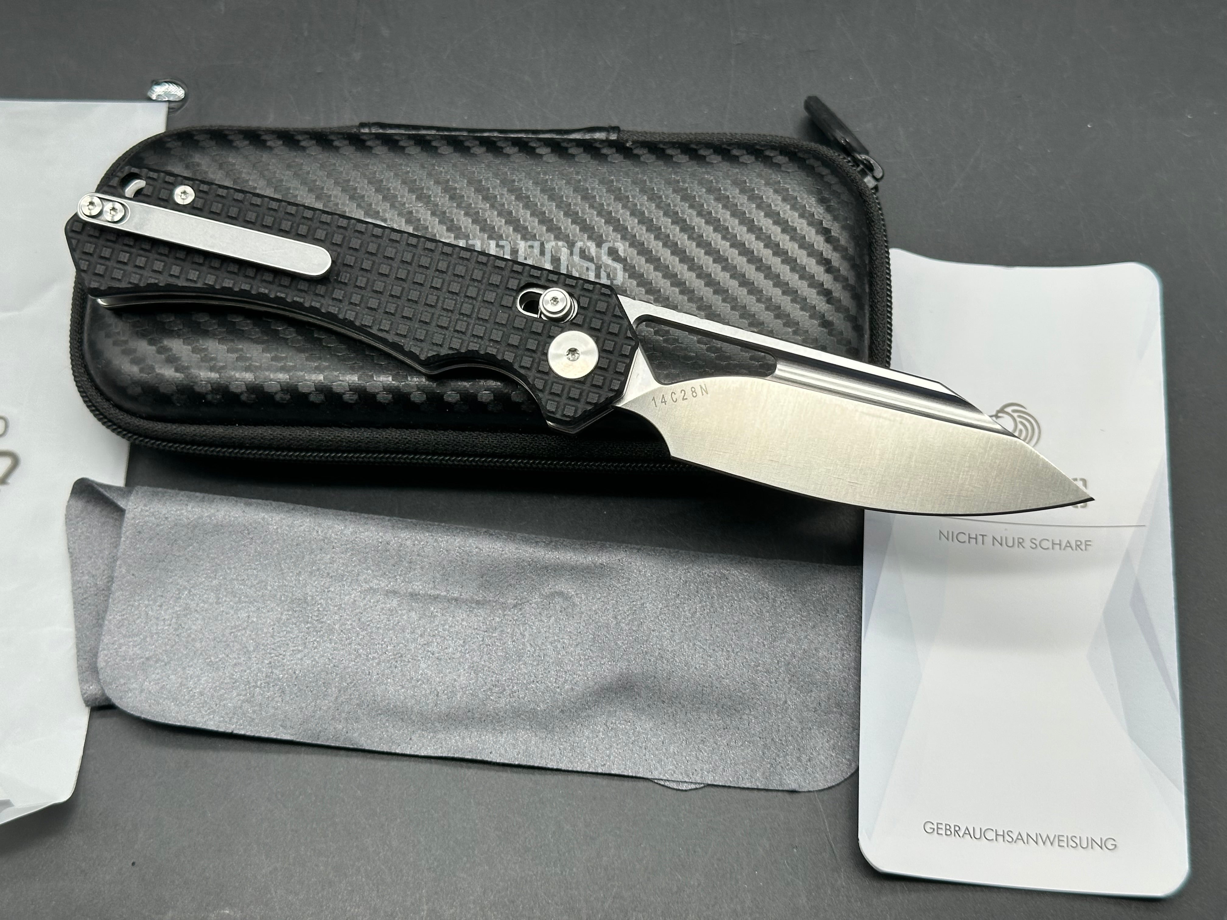 NedFoss Cougar knife black G10 scales w/14C28N clip point blade