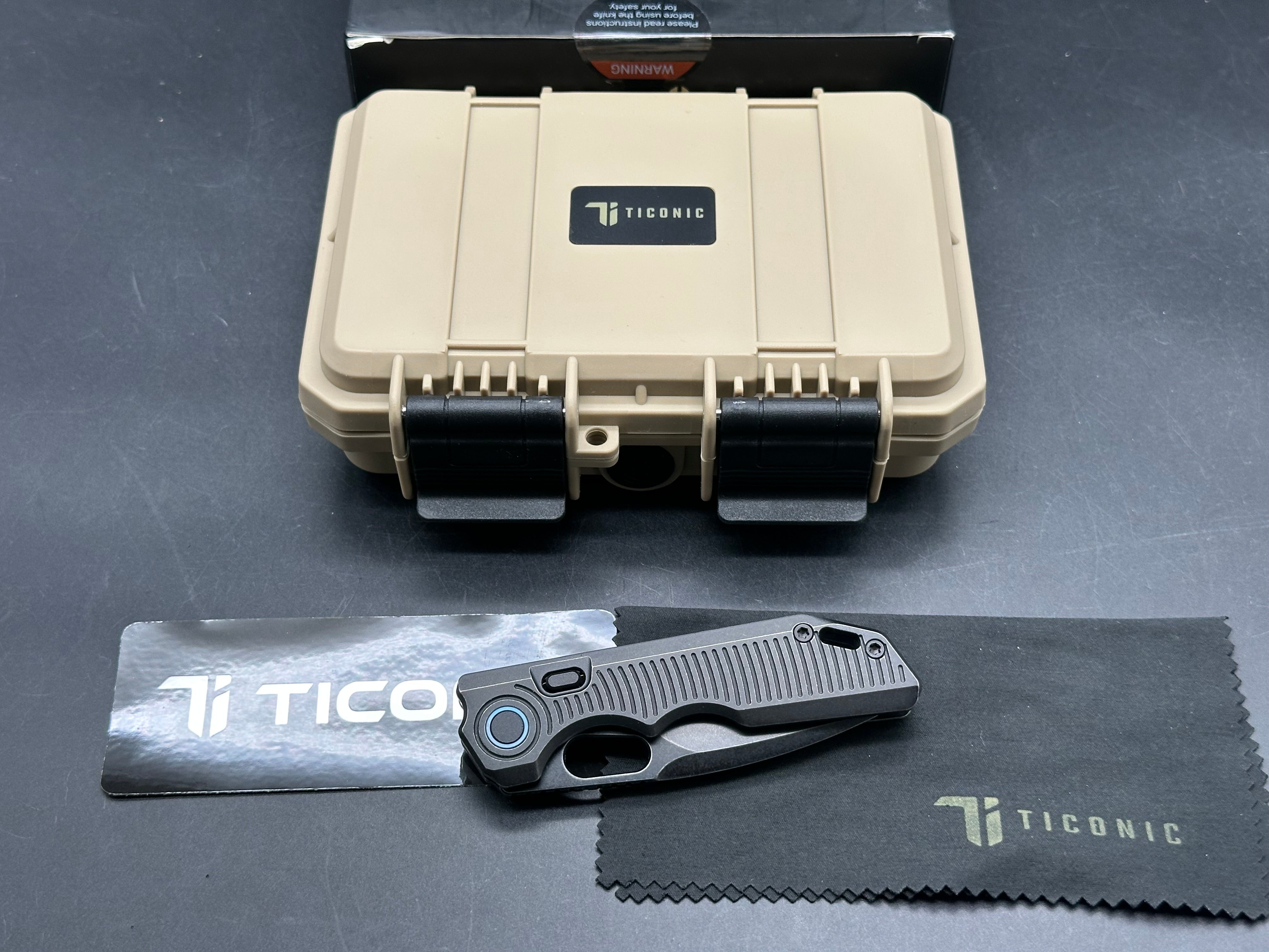 Ticonic 1 (J0104), Black Stonewashed M390 Blade, Black Stonewashed Titanium Handles with Radial Milling, Black Stonewashed Pocket Clip
