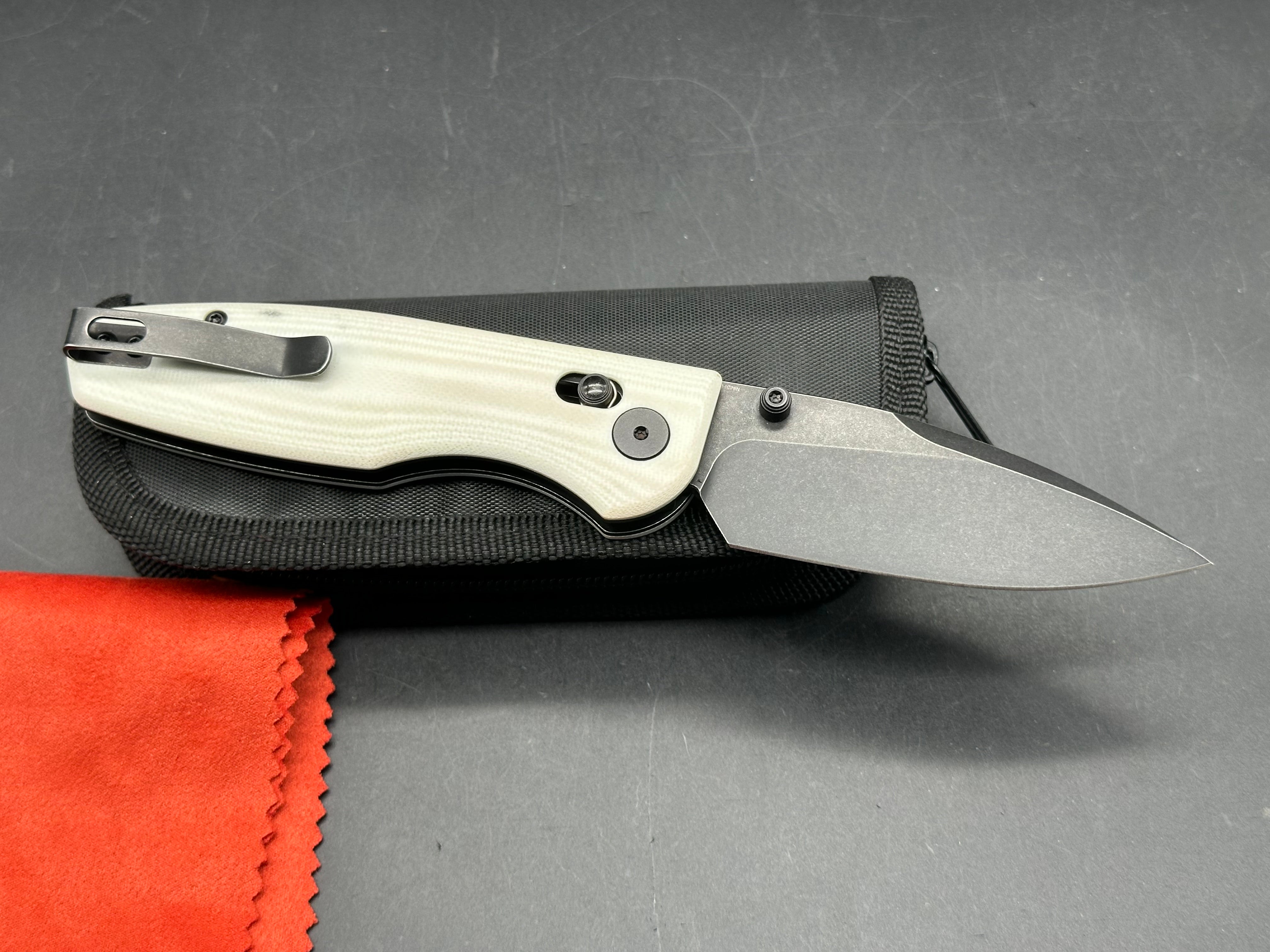 CMB PREDATOR FOLDING KNIFE WHITE G10 HANDLE 14C28N PLAIN EDGE BLACK STONEWASH FINISH