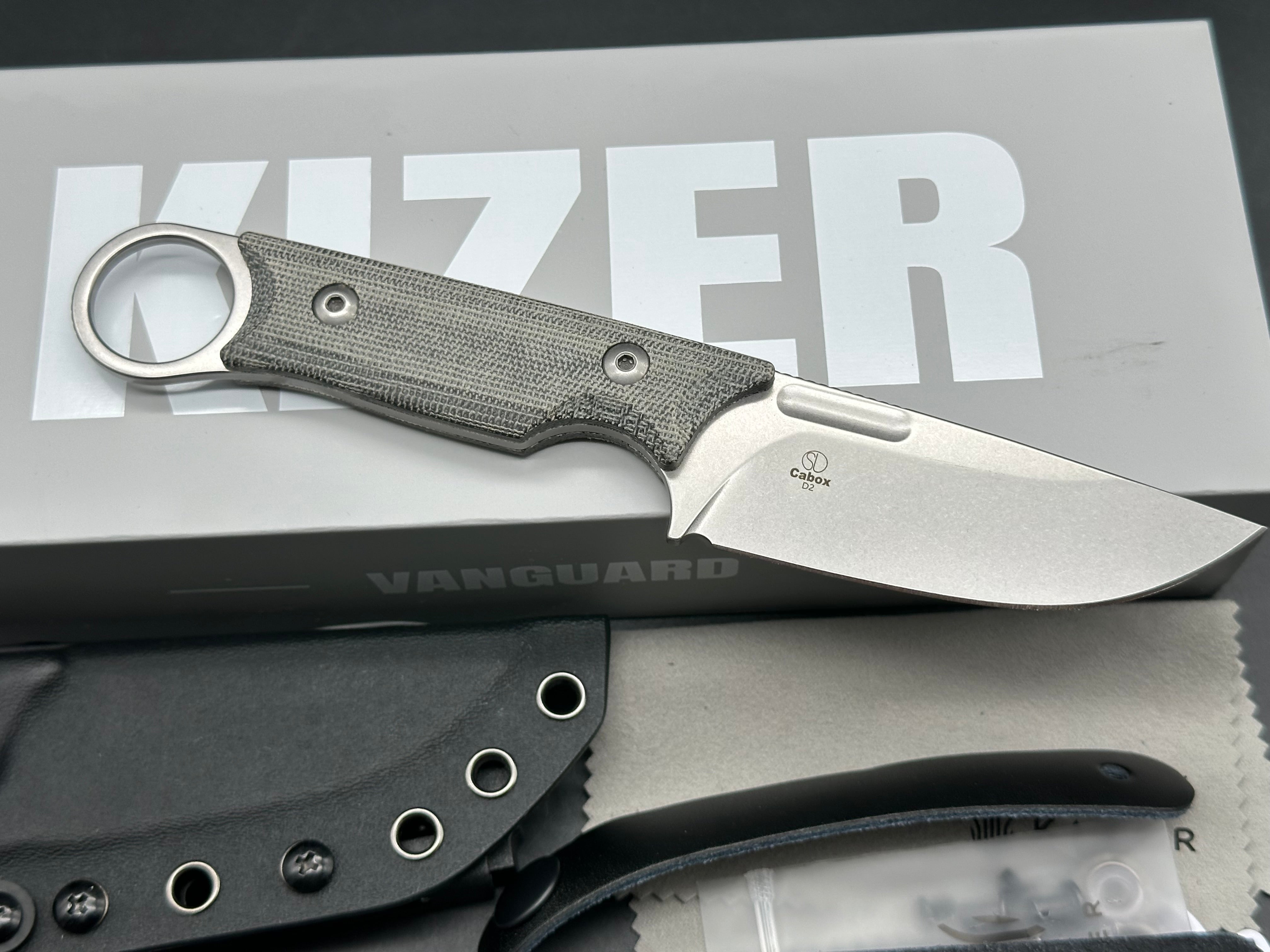 Kizer Cabox Stonewashed D2 Blade, Black Micarta Handles
