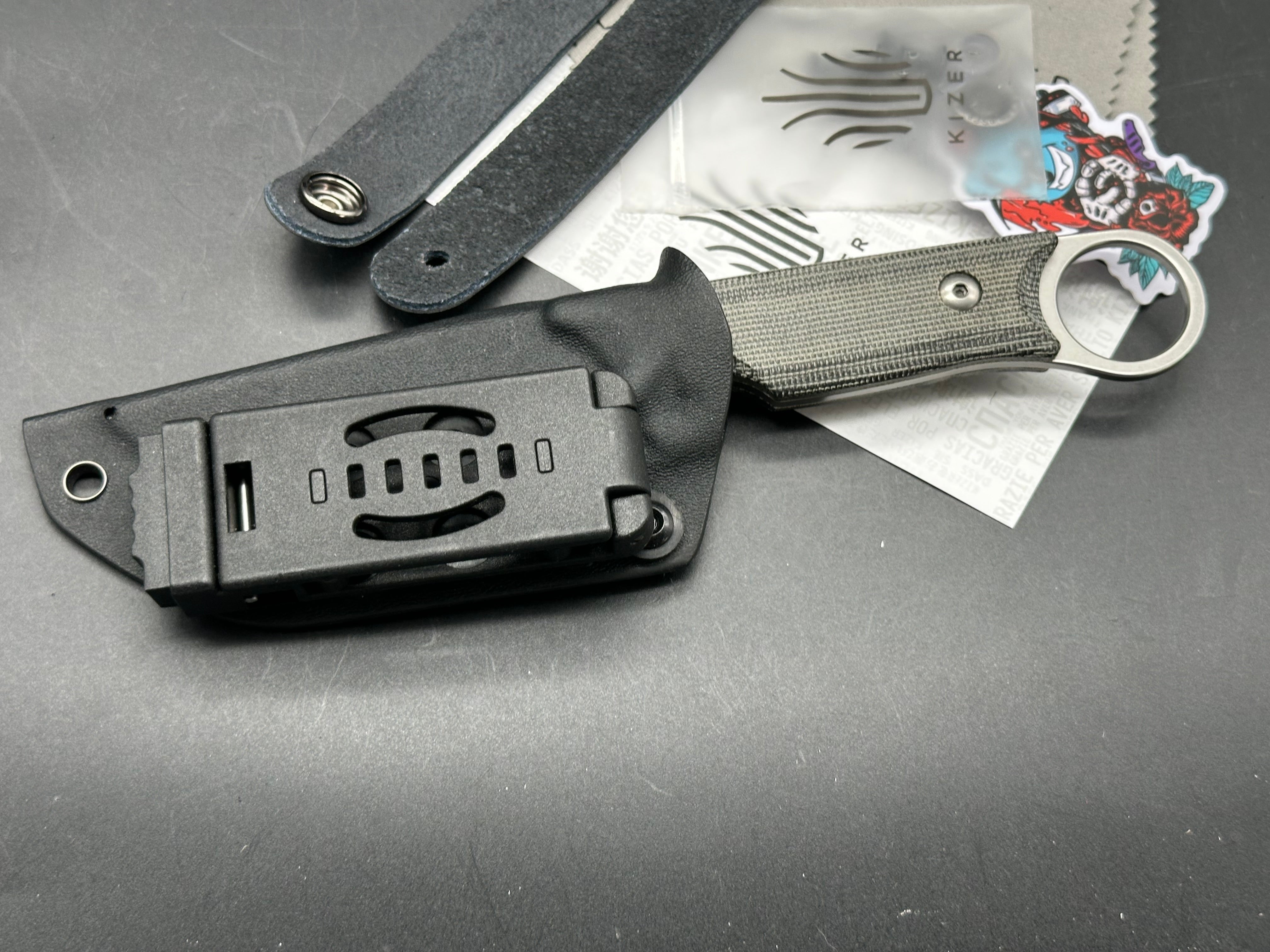 Kizer Cabox Stonewashed D2 Blade, Black Micarta Handles