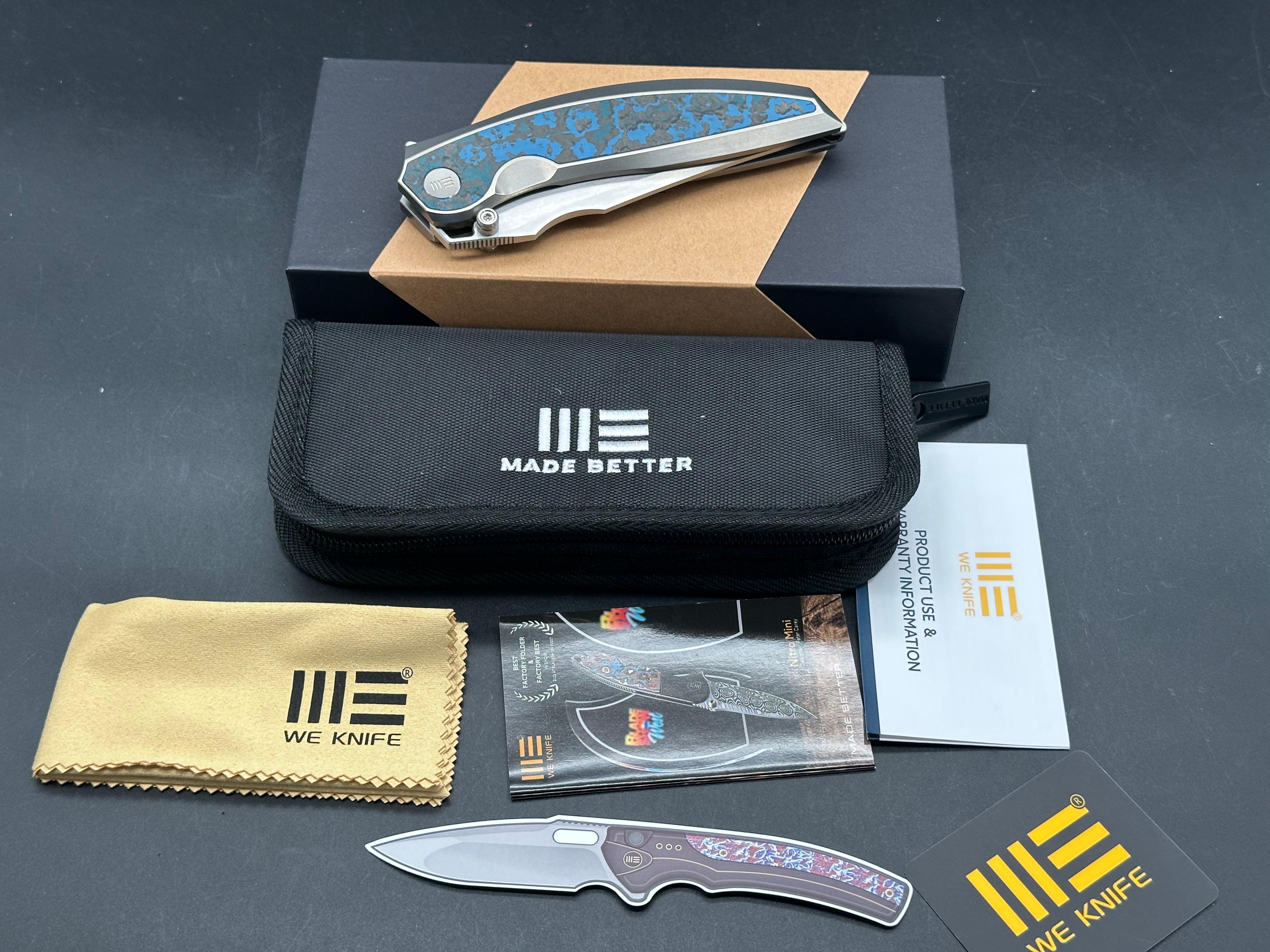 WE QUINSERIS TITANIUM/ARCTIC STORM FAT CARBON FIBER HANDLE M390