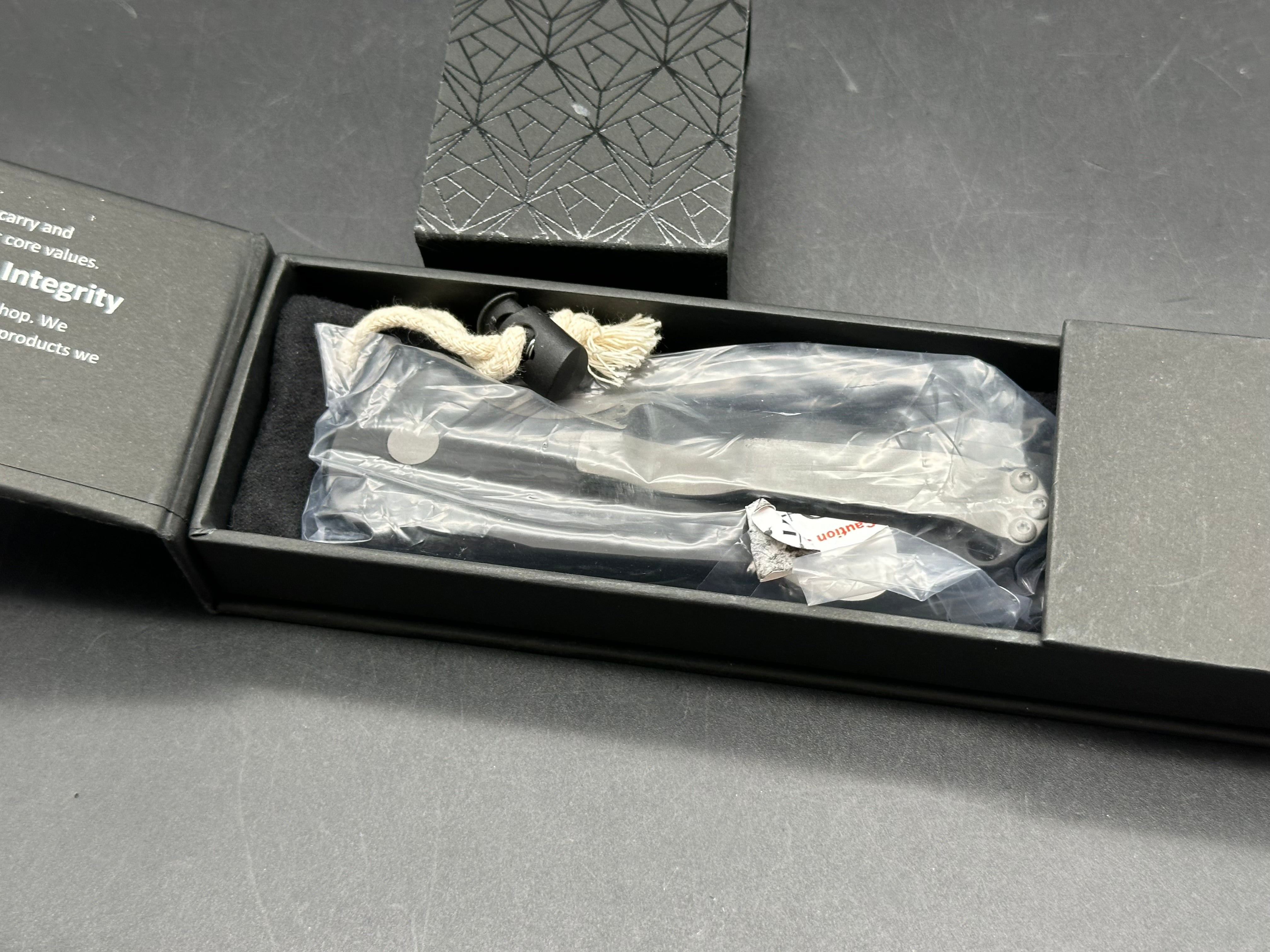 Pro-Tech TR-3 SWAT Tactical Response Automatic Knife Black Aluminum (3.5" Black)