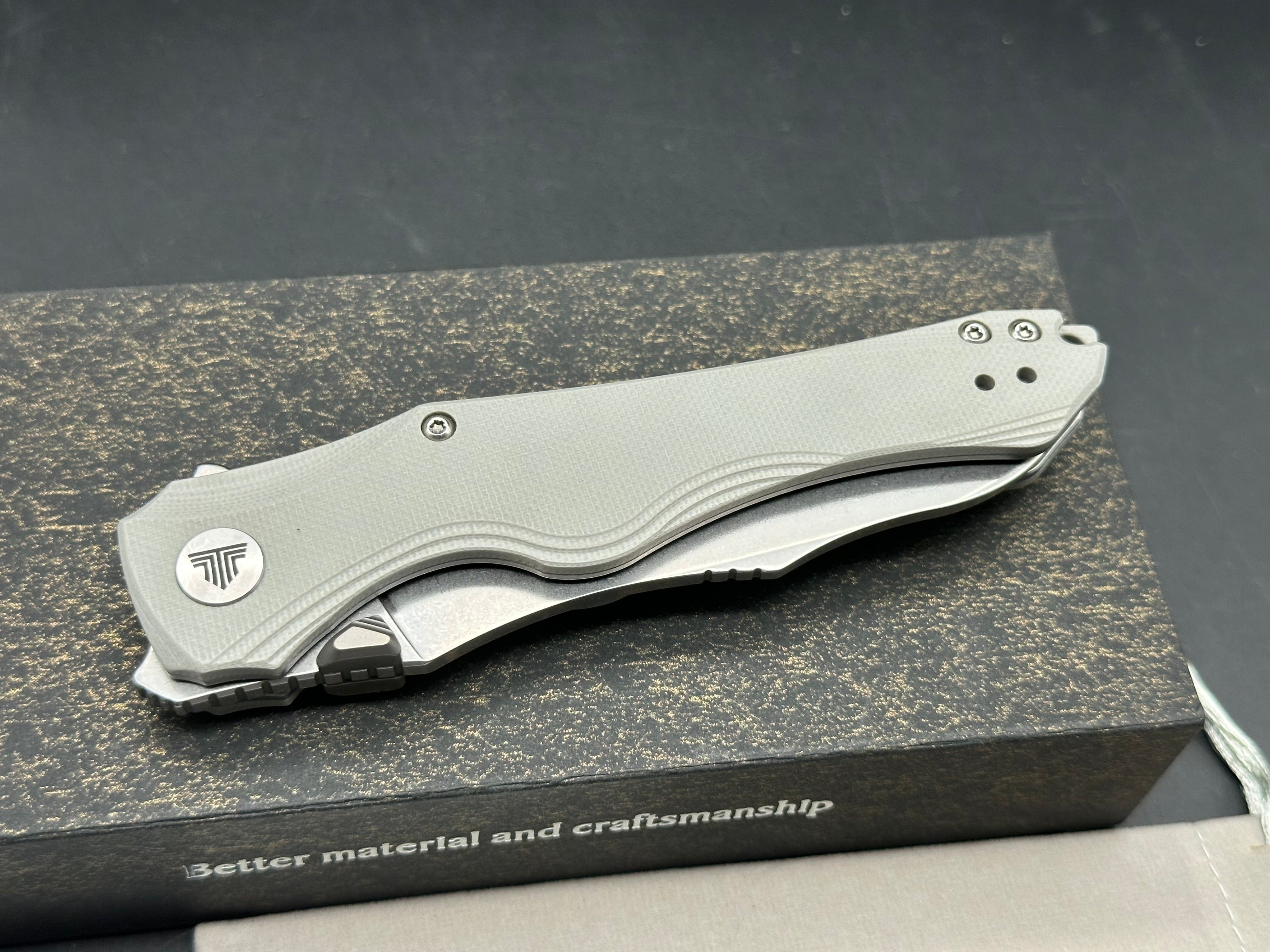 TRIVISA TRITON GRAY G-10 3.89” I4C28N 