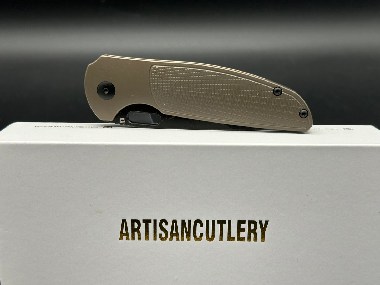 ARTISAN CUTLERY SATYR FOLDING KNIFE TITANIUM HANDLE S90V