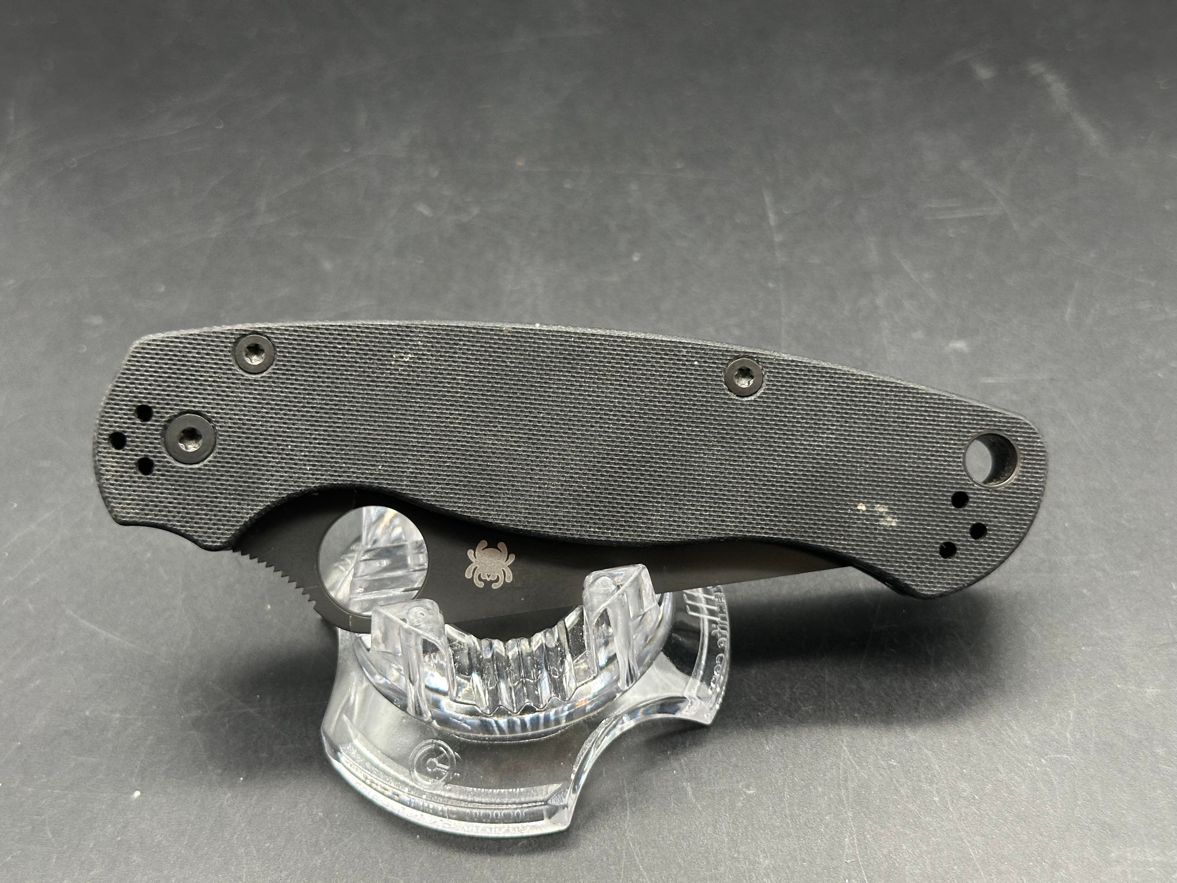 Spyderco Paramilitary 2  G-10 (3.4" S45VN Black)