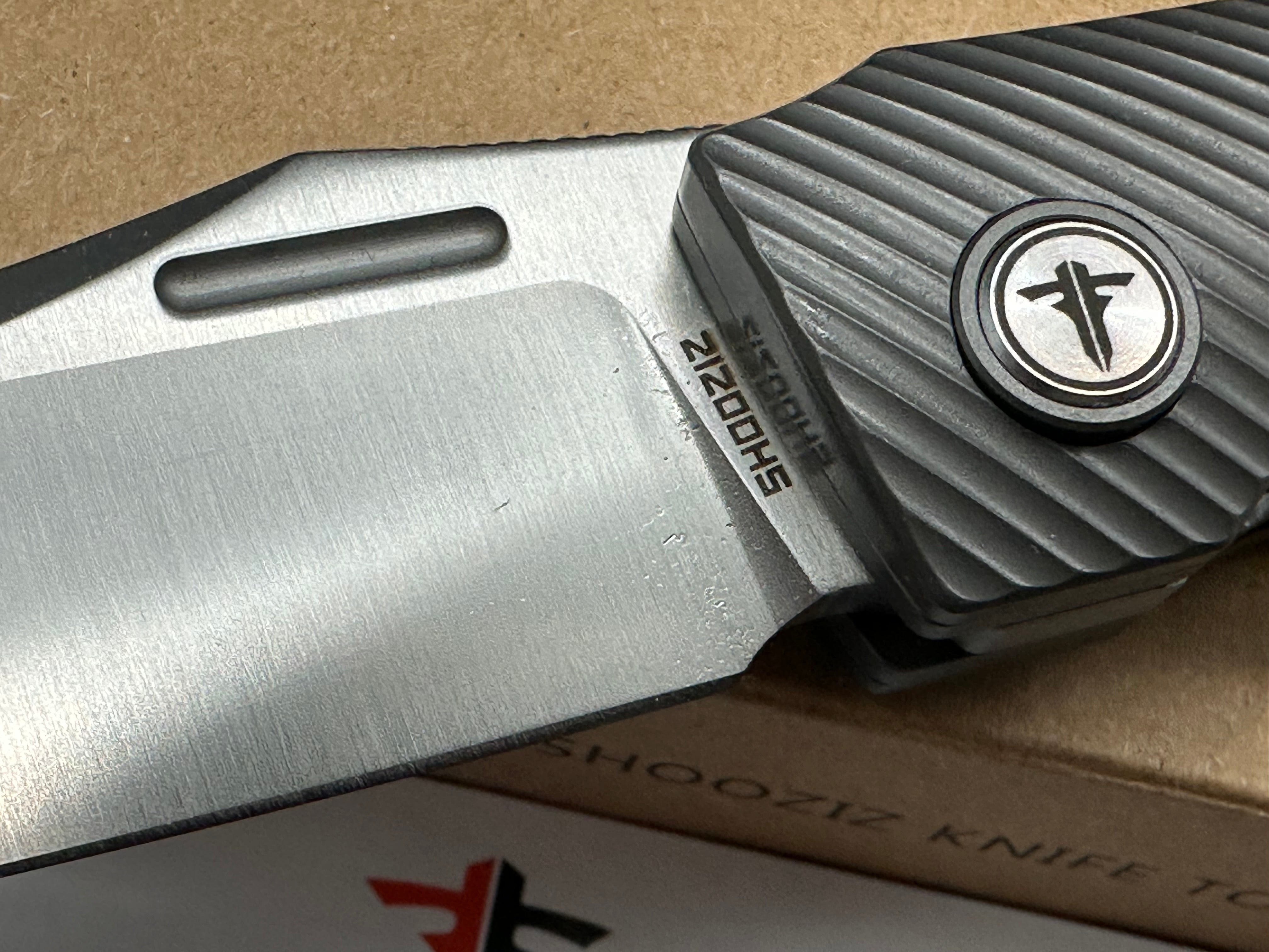Shooziz  black G10 Blade 14C28N steel XUN123-BGS