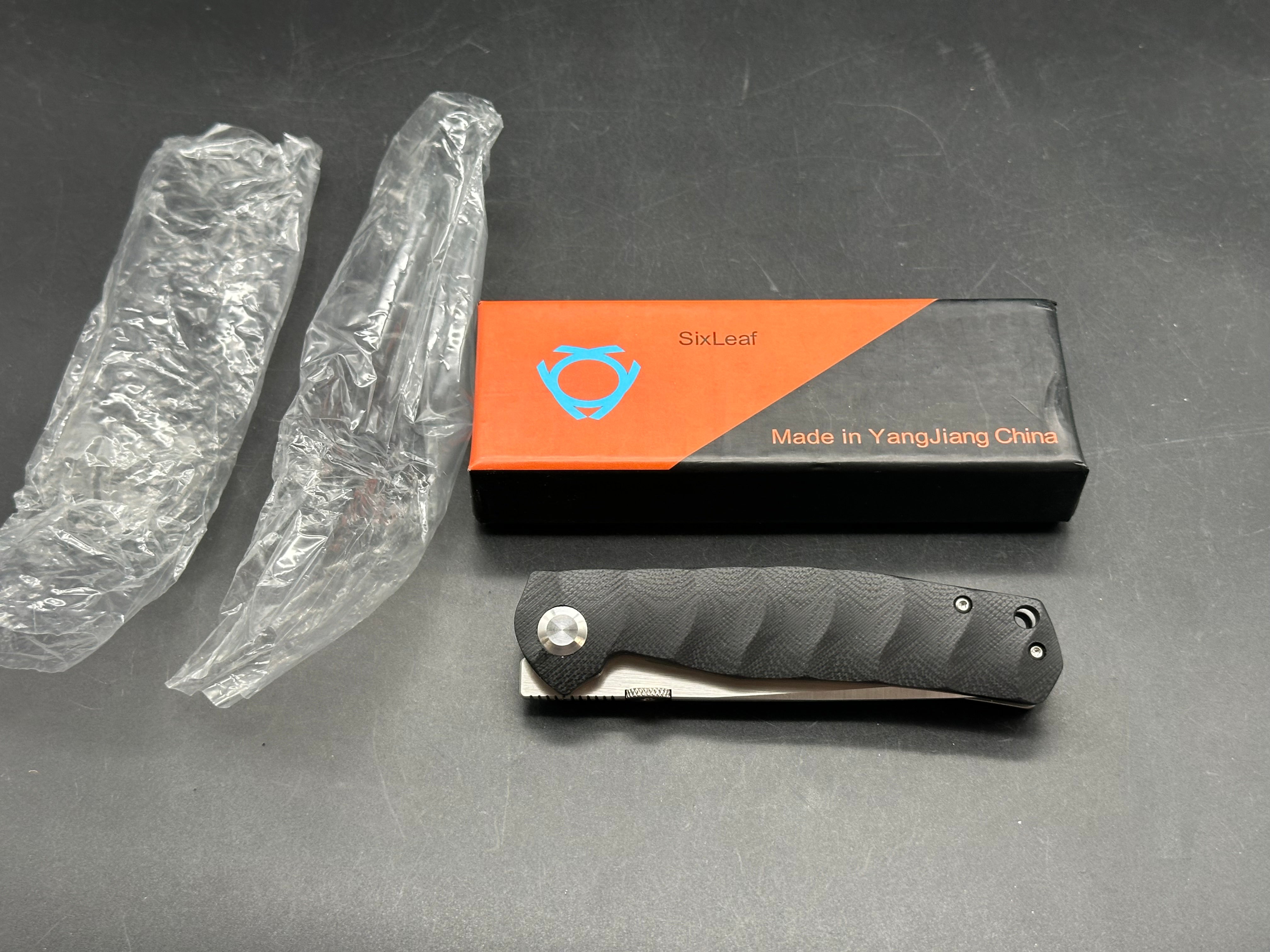 Sixleaf SL-37  black G10 9Cr13MOv steel