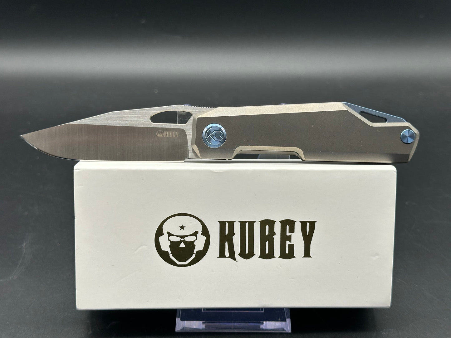 KUBEY KB340A VERIJERO FOLDING KNIFE GREY TITANIUM HANDLE 14C28N PLAIN EDGE