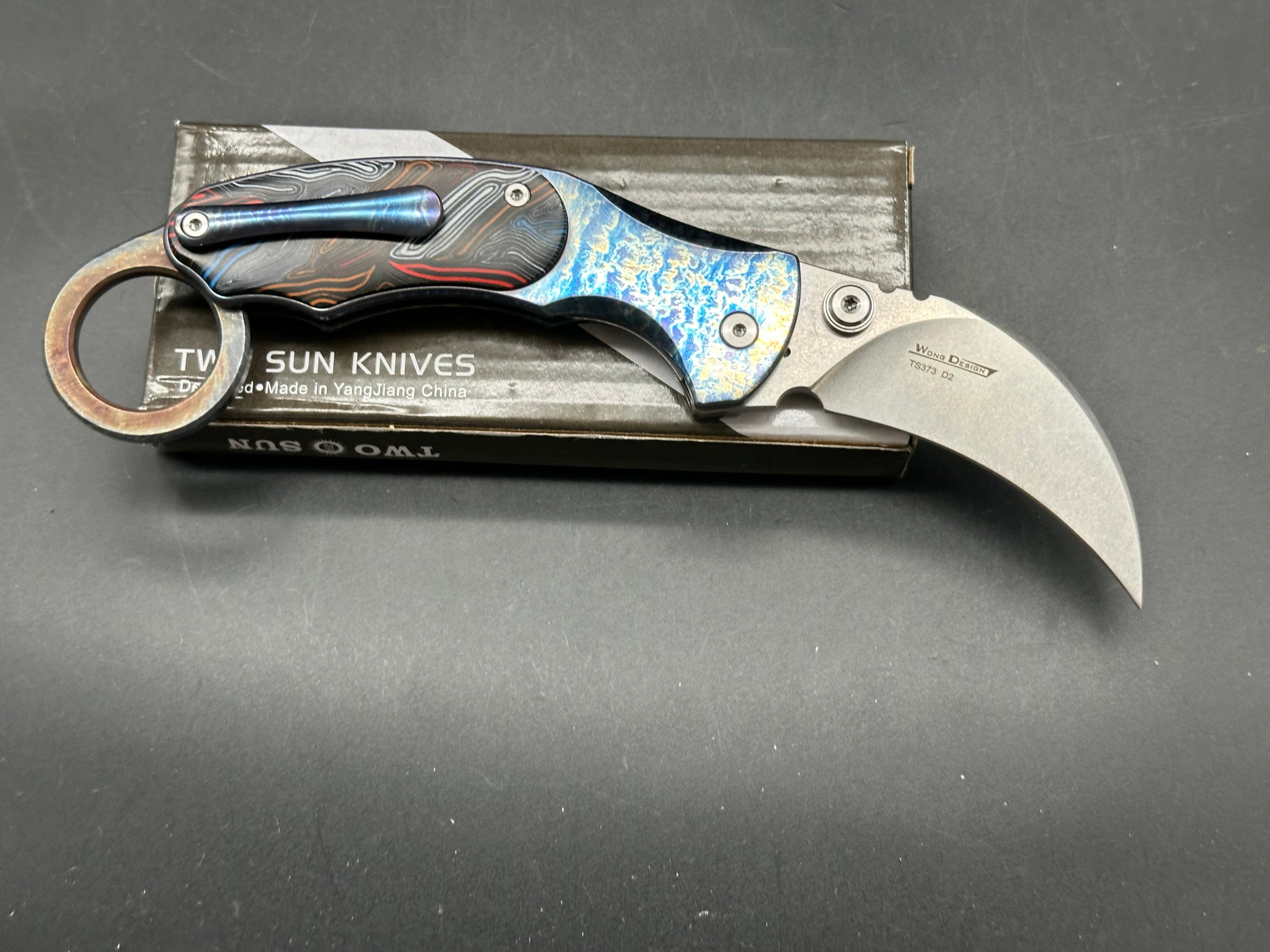 Twosun ts-373 Color D2 blade