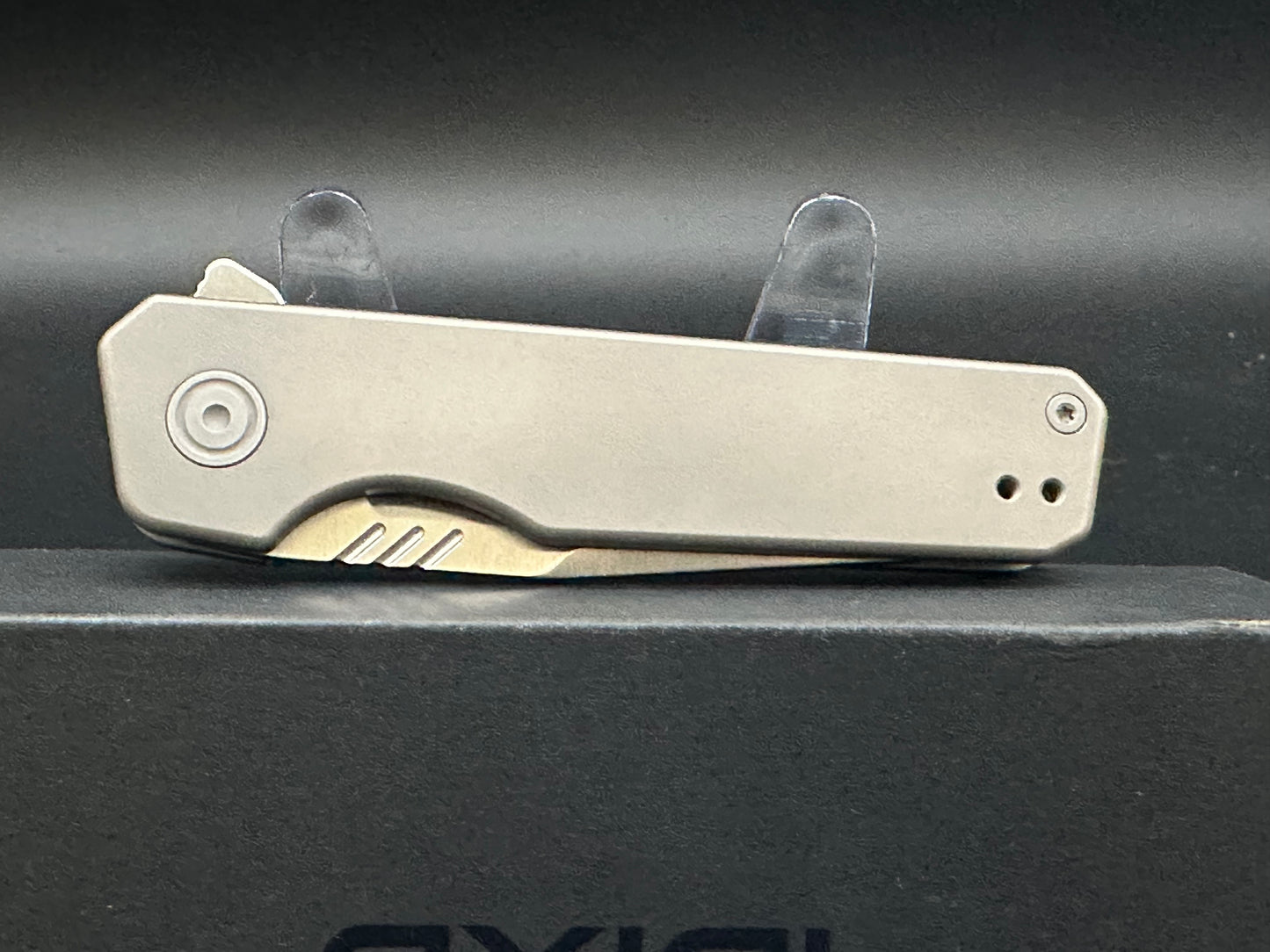 Axial Enzi Frame Lock Flipper