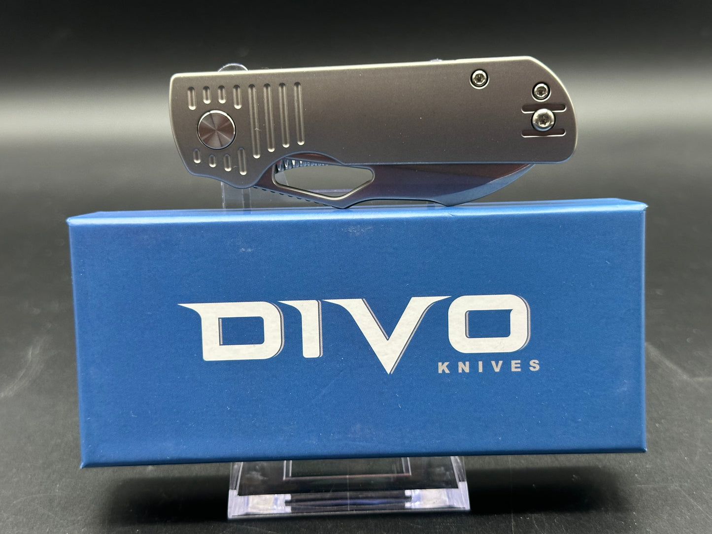 DIVO KNIVES PREMIUM PONY STOUT FOLDING KNIFE BEADBLASTED STONEWASHED TITANIUM HANDLE STONEWASHED S90V STEEL