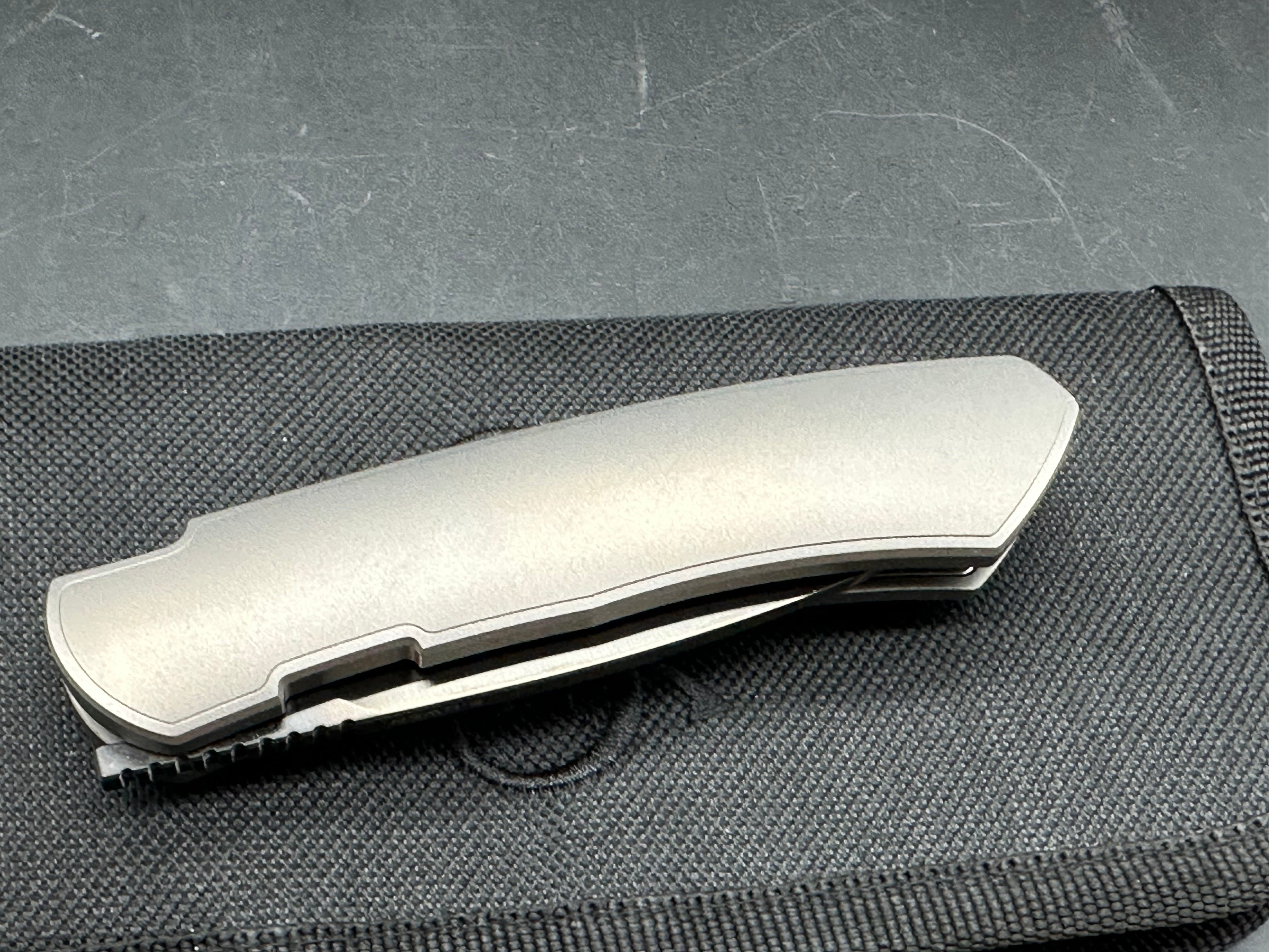 Monterey Bay Knives Futura Black - DLC includes extra scales and hardware