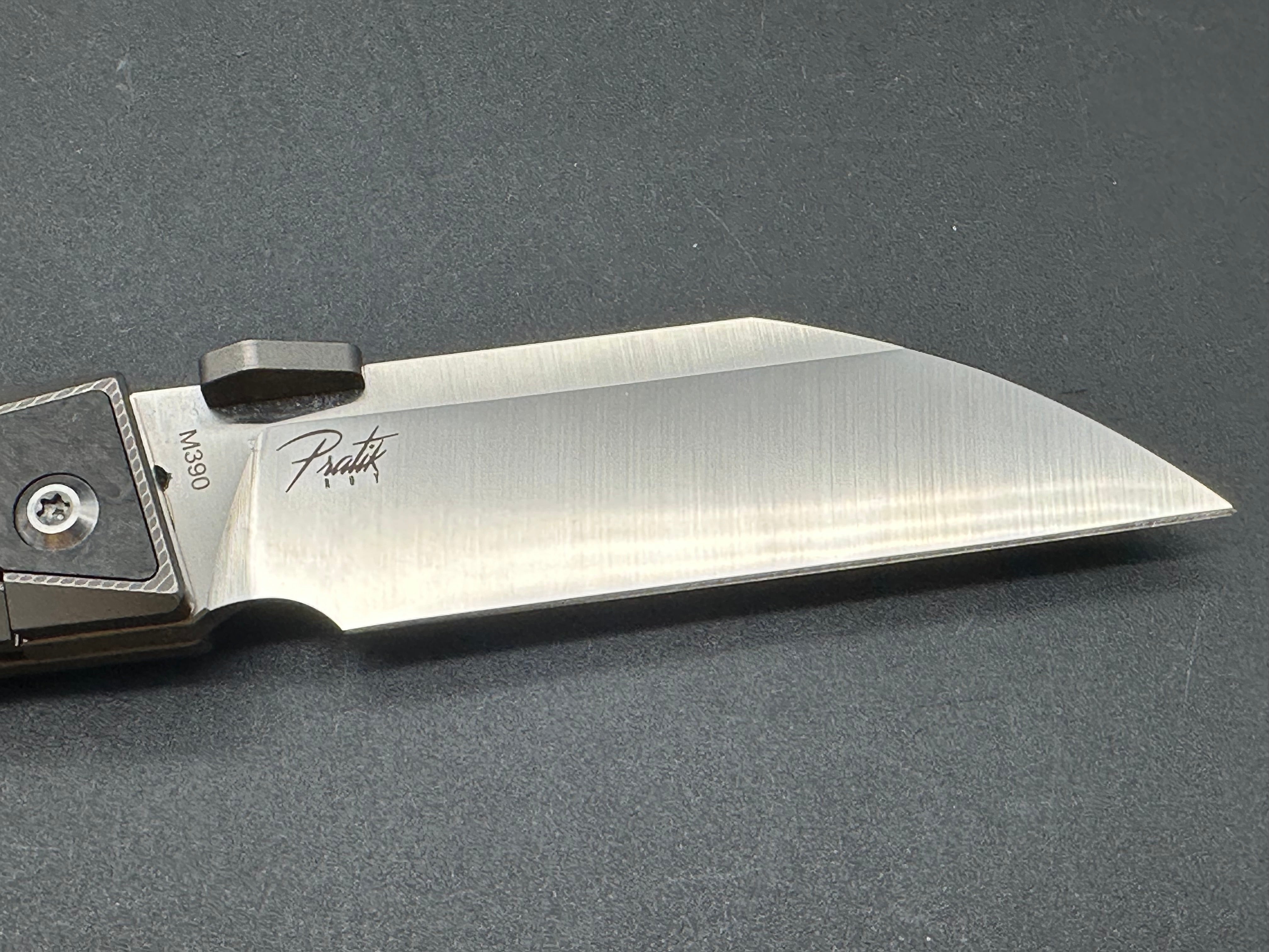 TWOSUN TS322 CARBON FIBER/TITANIUM HANDLE M390 blade