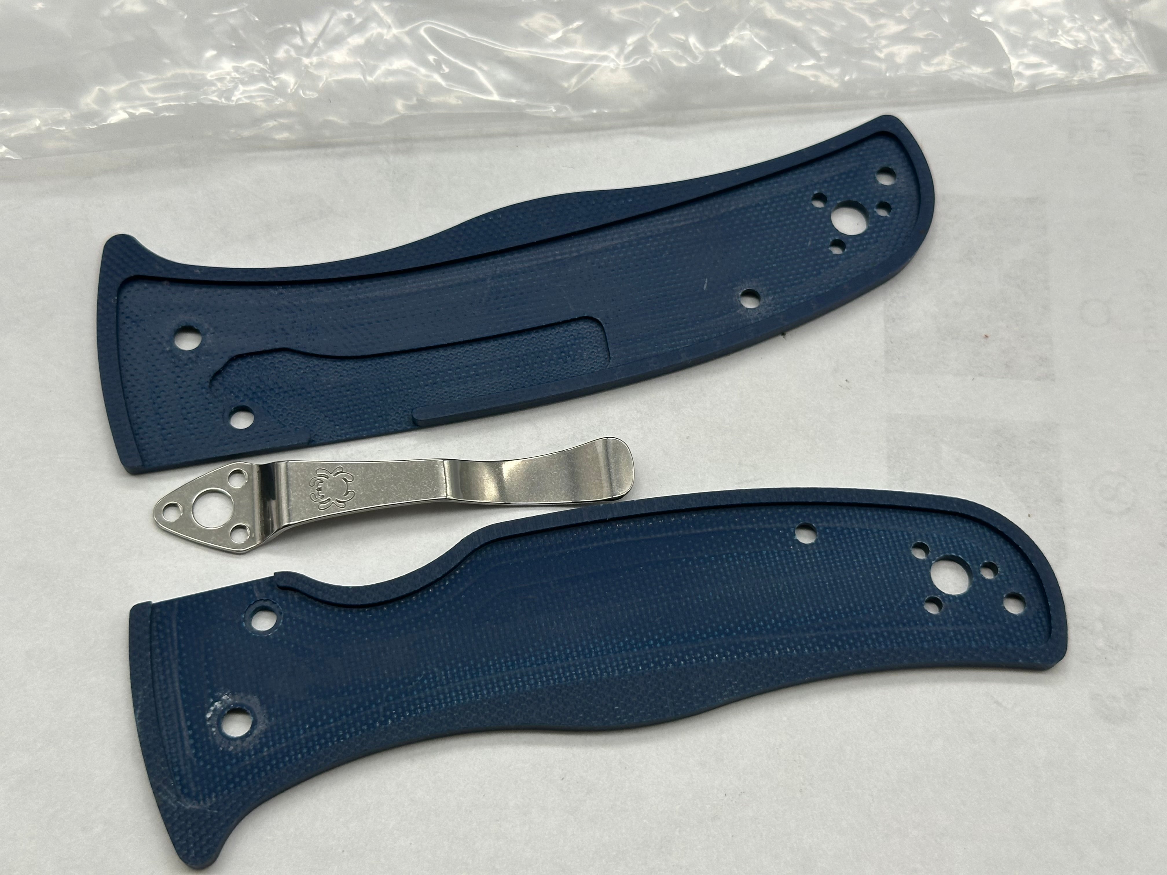 Bundle deal 6 sets of Spyderco scales & clips