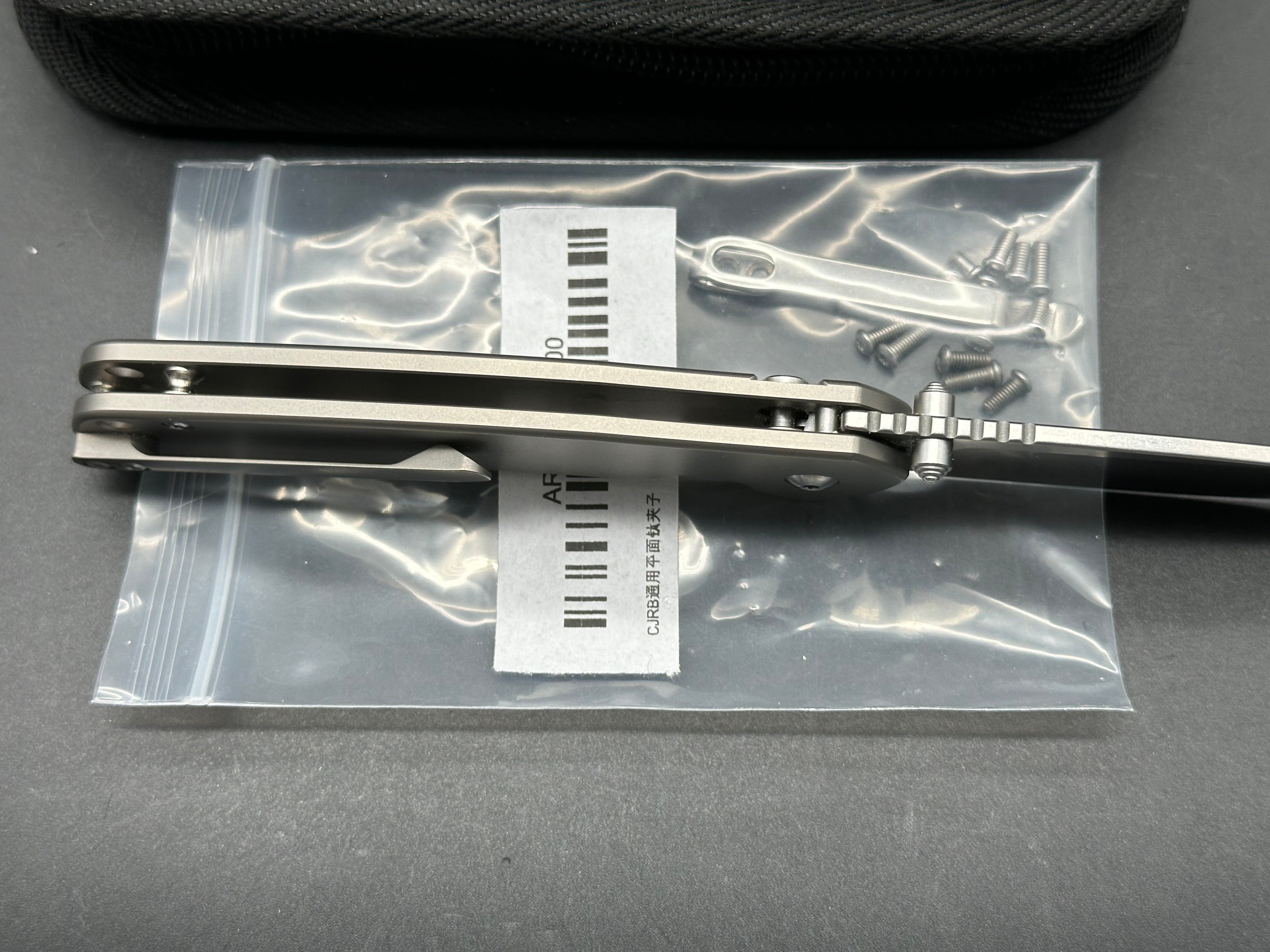 CJRB Pyrite original version w/Titanium Clip