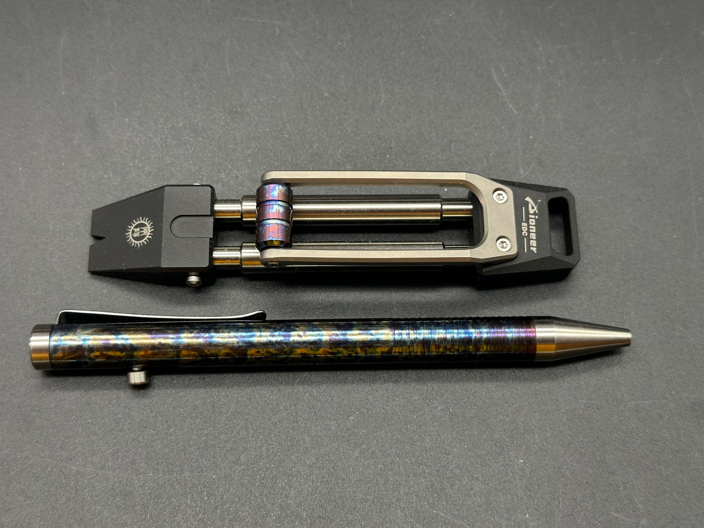 Twosun titanium set Edc pry tool Edc-20 and pen pen-3 color