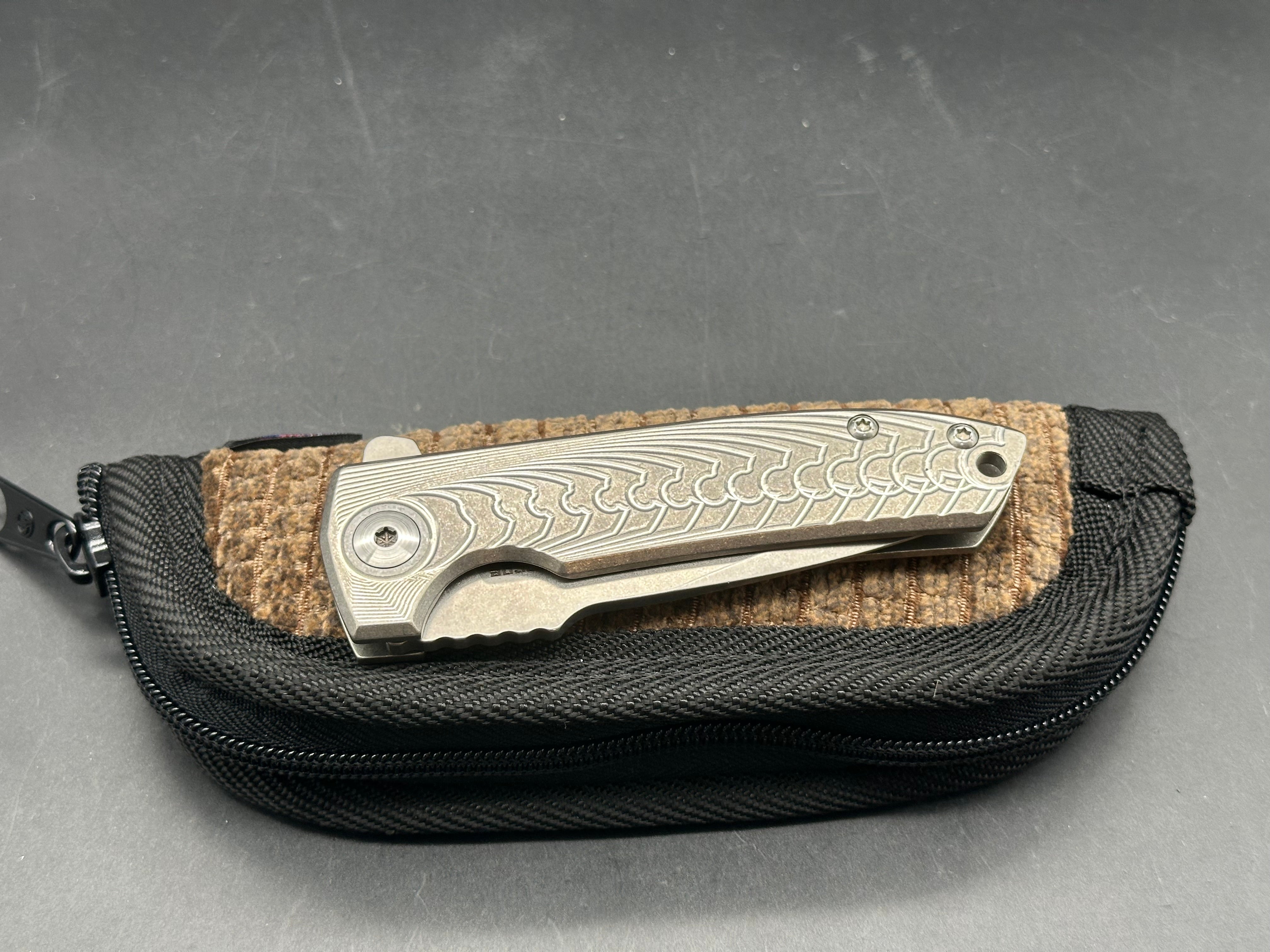 Les George VECP Flipper (Morph Pattern), Stonewashed CTS-204P Blade