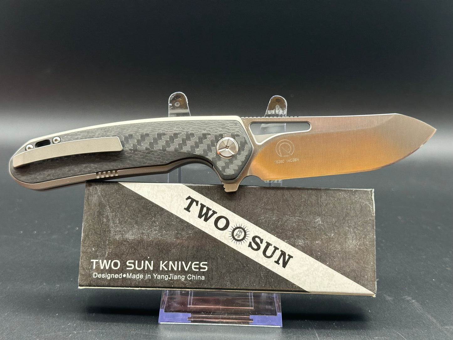 TWOSUN FOLDING KNIFE TITANIUM/CARBON FIBER HANDLE 14C28N PLAIN EDGE TS380