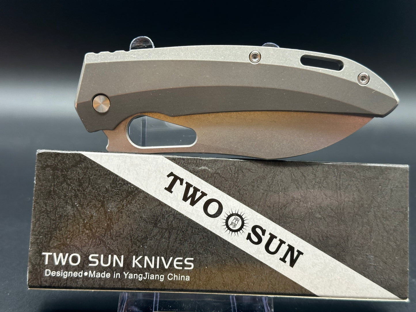 TWOSUN FOLDING KNIFE TITANIUM HANDLE D2 PLAIN EDGE STONEWASH FINISH TS376-D2-STONEWASH