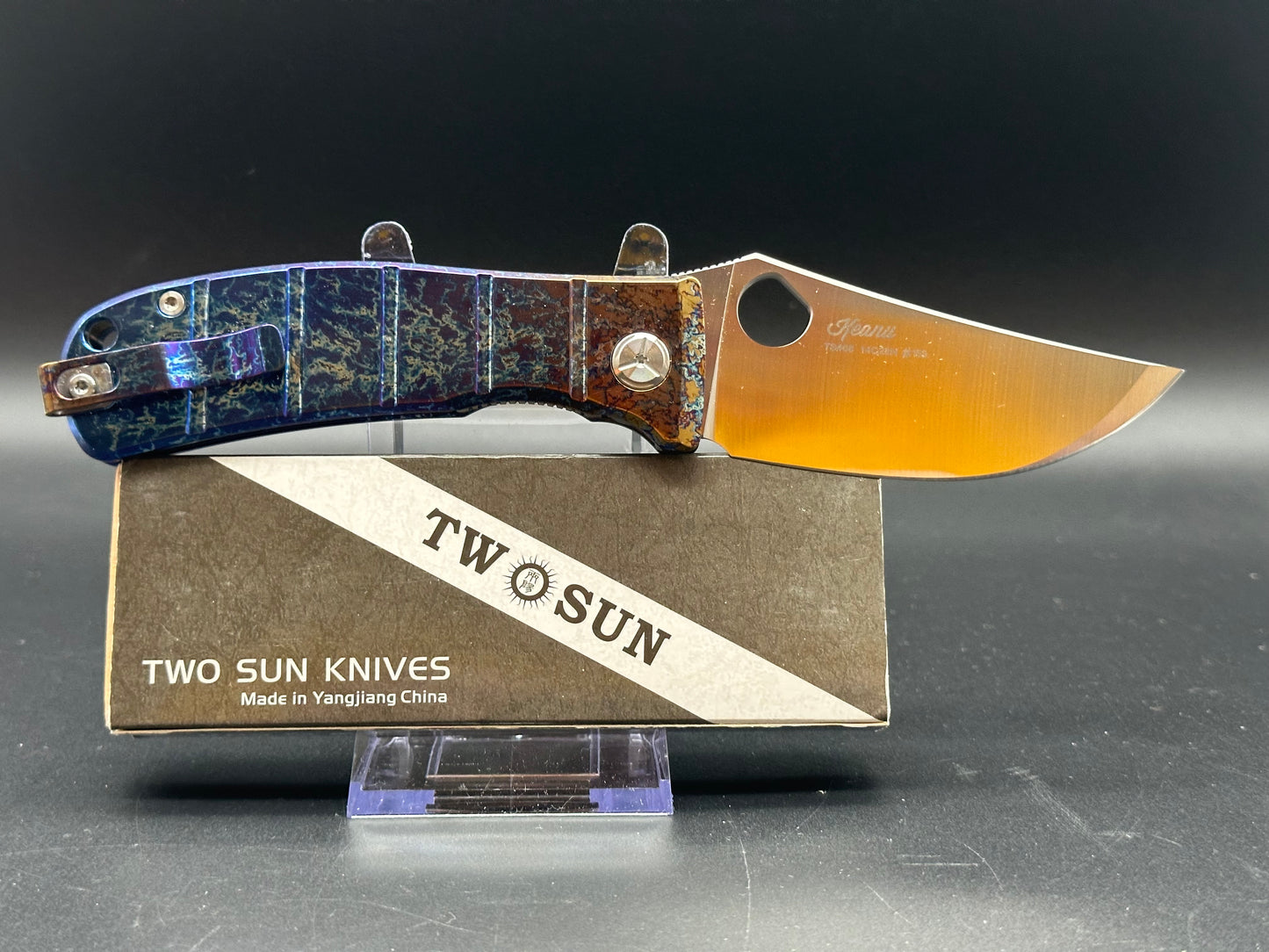 TWO SUN FRAME LOCK FOLDING KNIFE COLOR TITANIUM HANDLE YJ01-V1 PLAIN EDGE TS408-YJ01-V1-COLOR