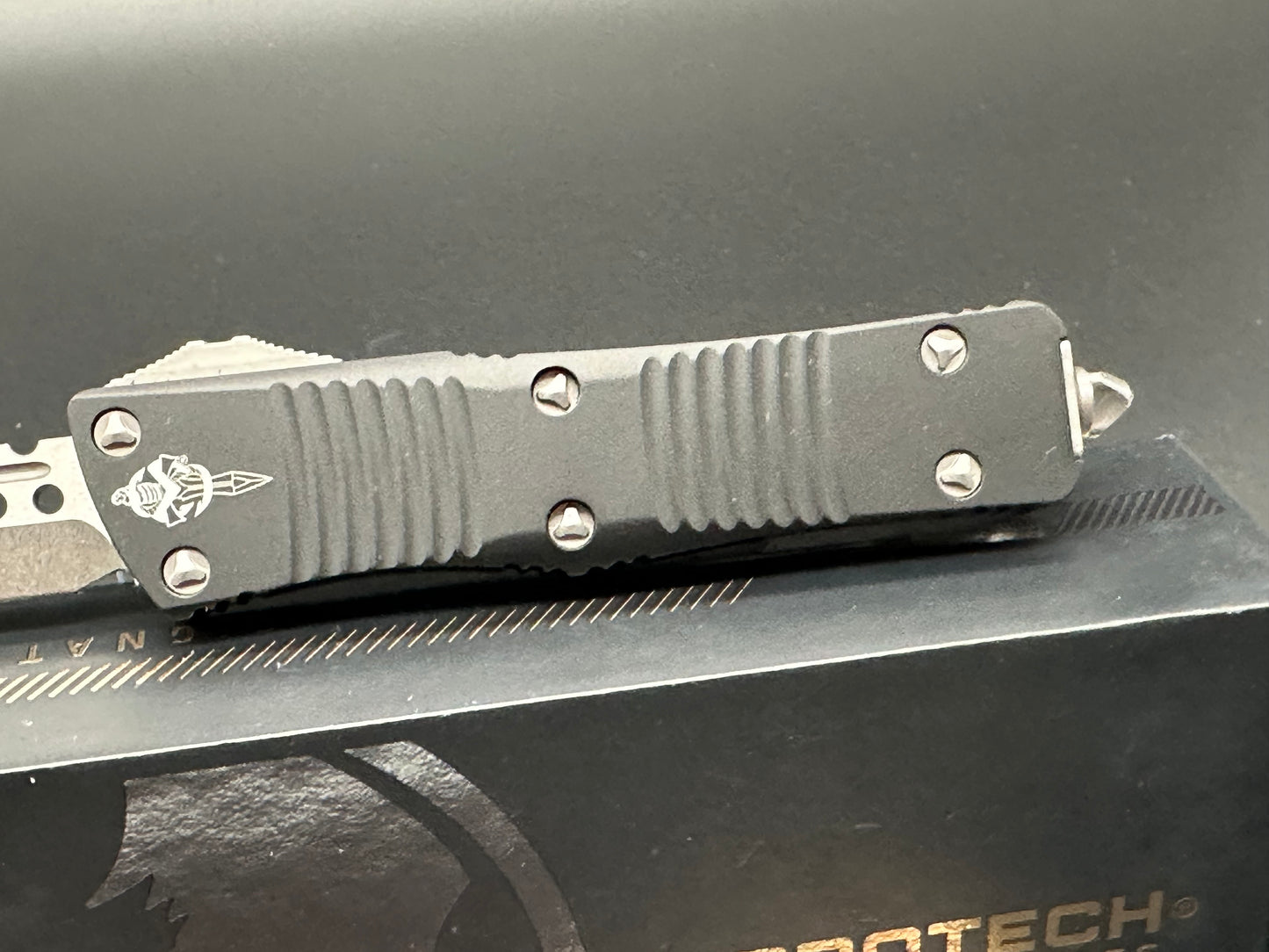 Microtech Troodon Hellhound Signature Series