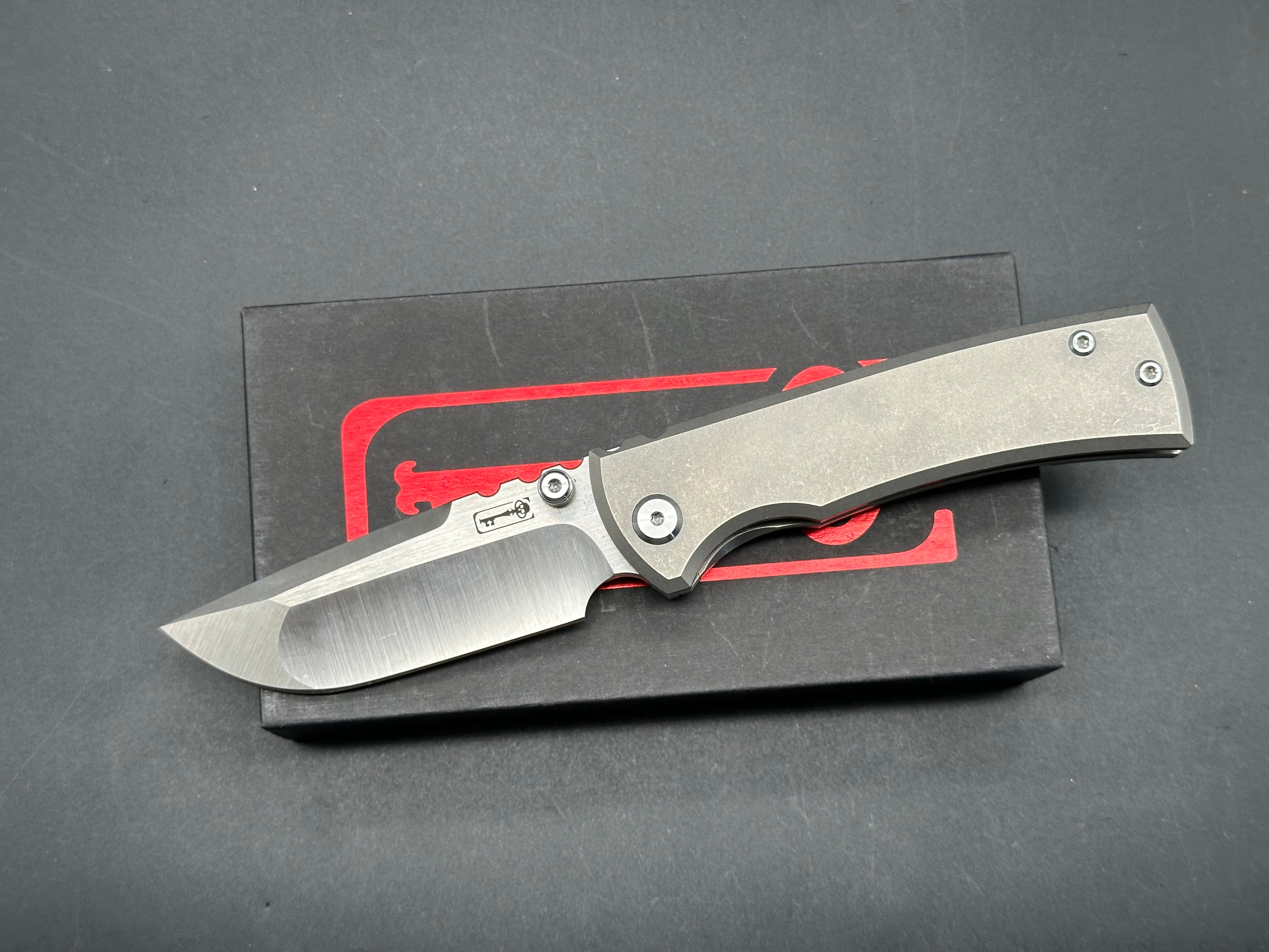 Chaves Redencion Street Drop Point M390 Titanium