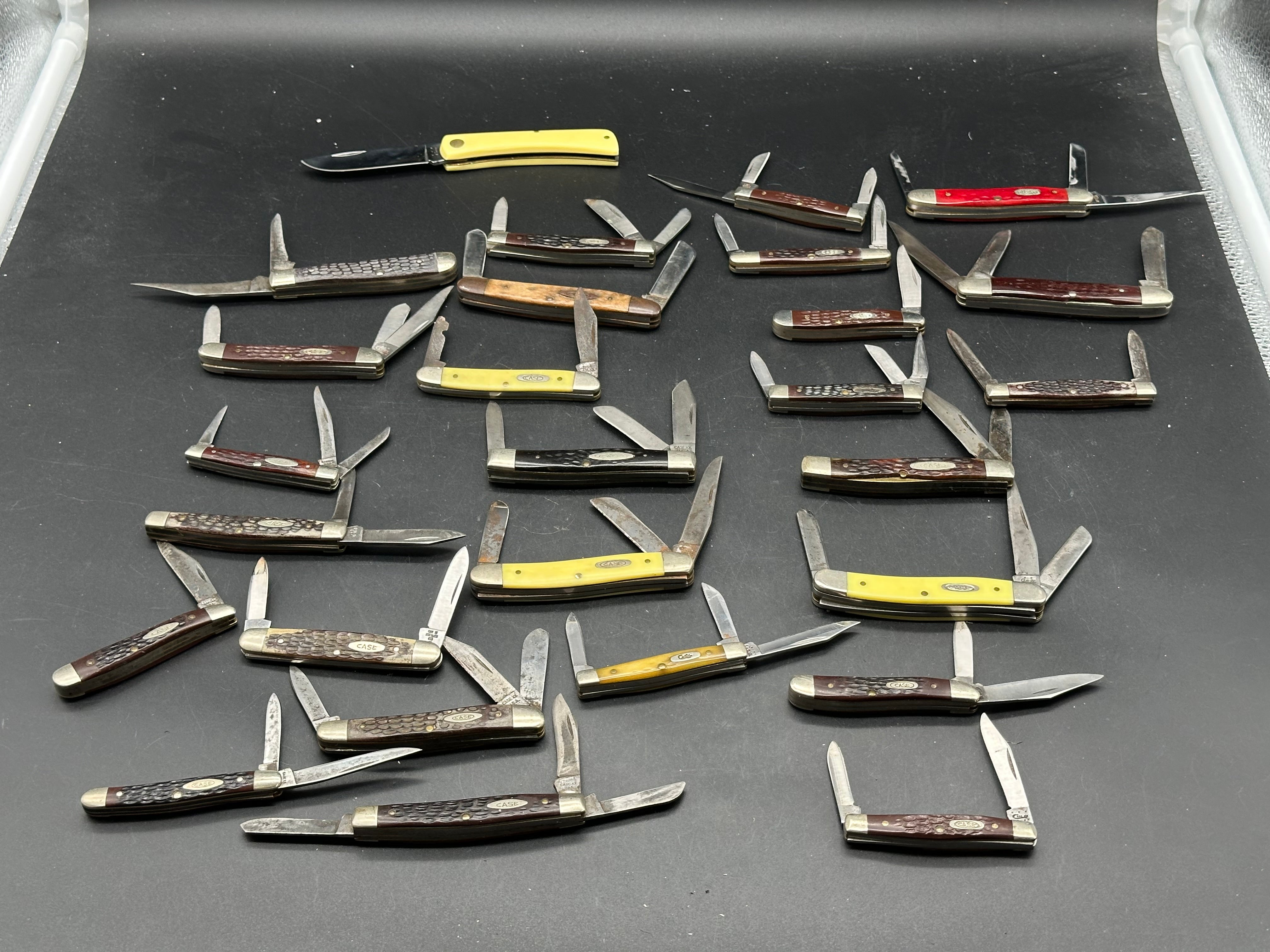 Bundle of 27 Case knives