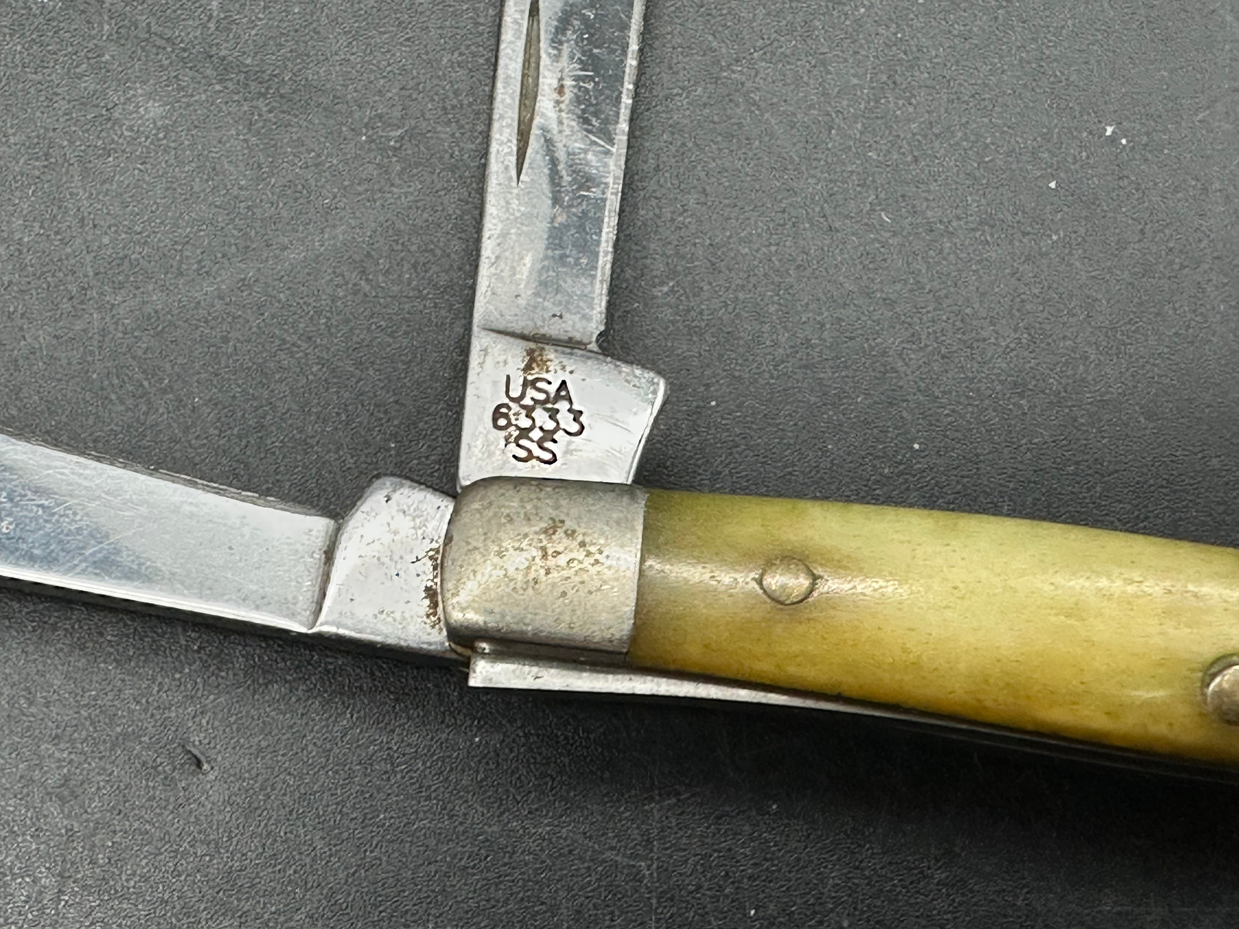 Bundle of 27 Case knives