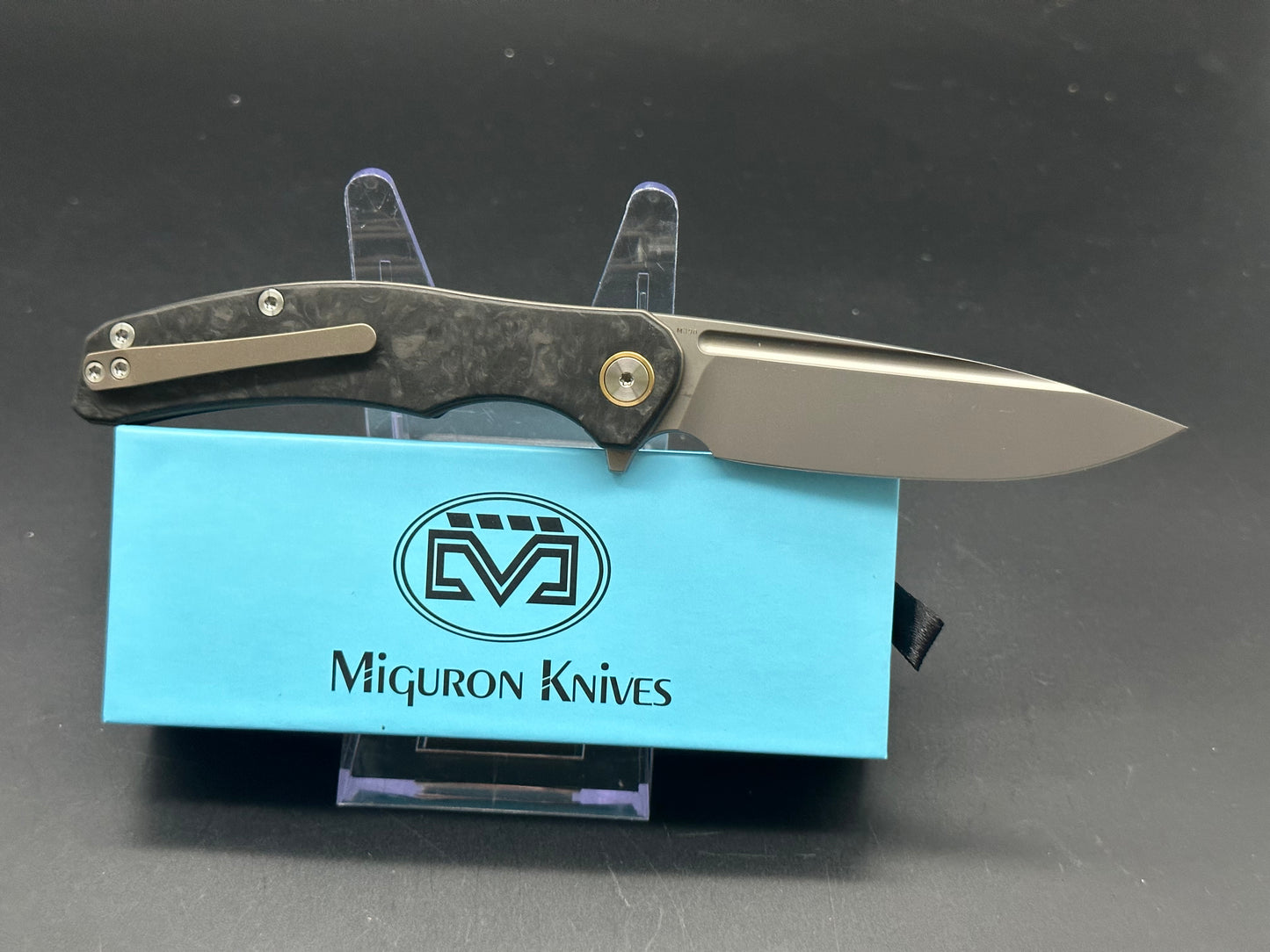 MIGURON KNIVES VELONA FLIPPER FOLDING KNIFE M390 SANDBLASTED BLADE CARBON FIBER