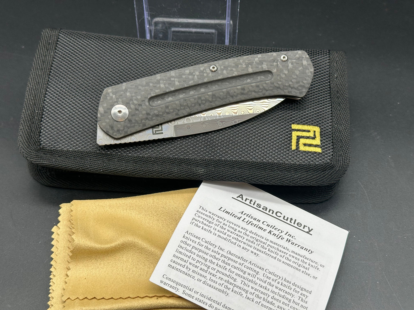 Artisan Cutlery Centauri Frame Lock knife Carbon Fiber (3.5 Damascus)